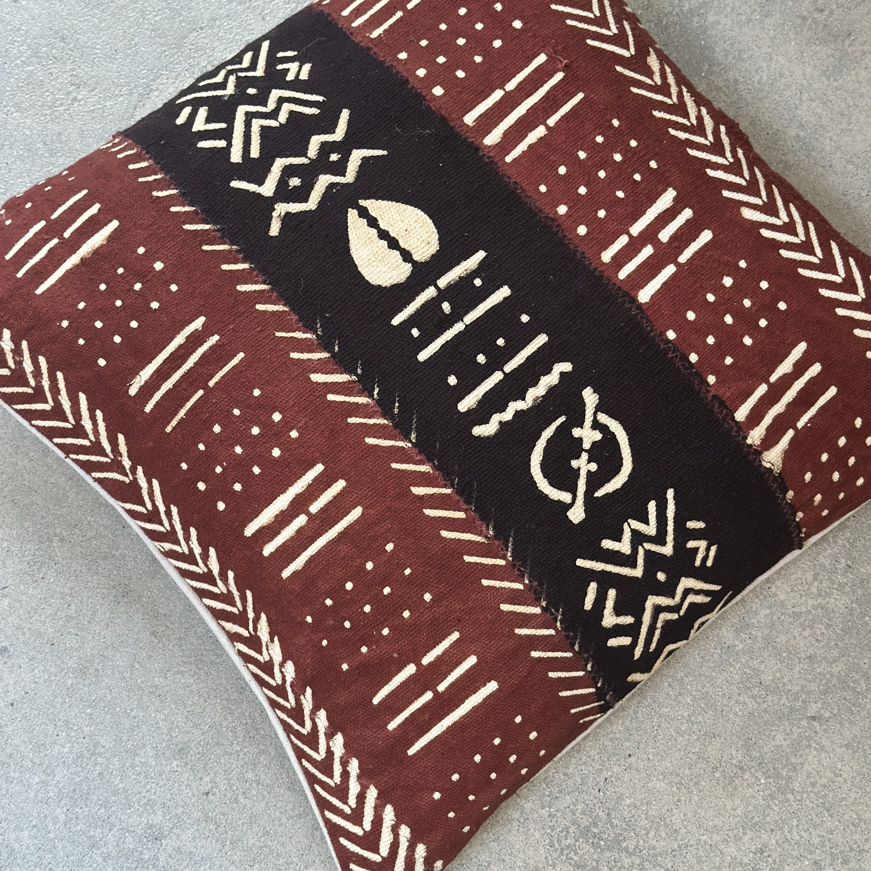 Bomuldspude fra Mali - 45x45 cm.