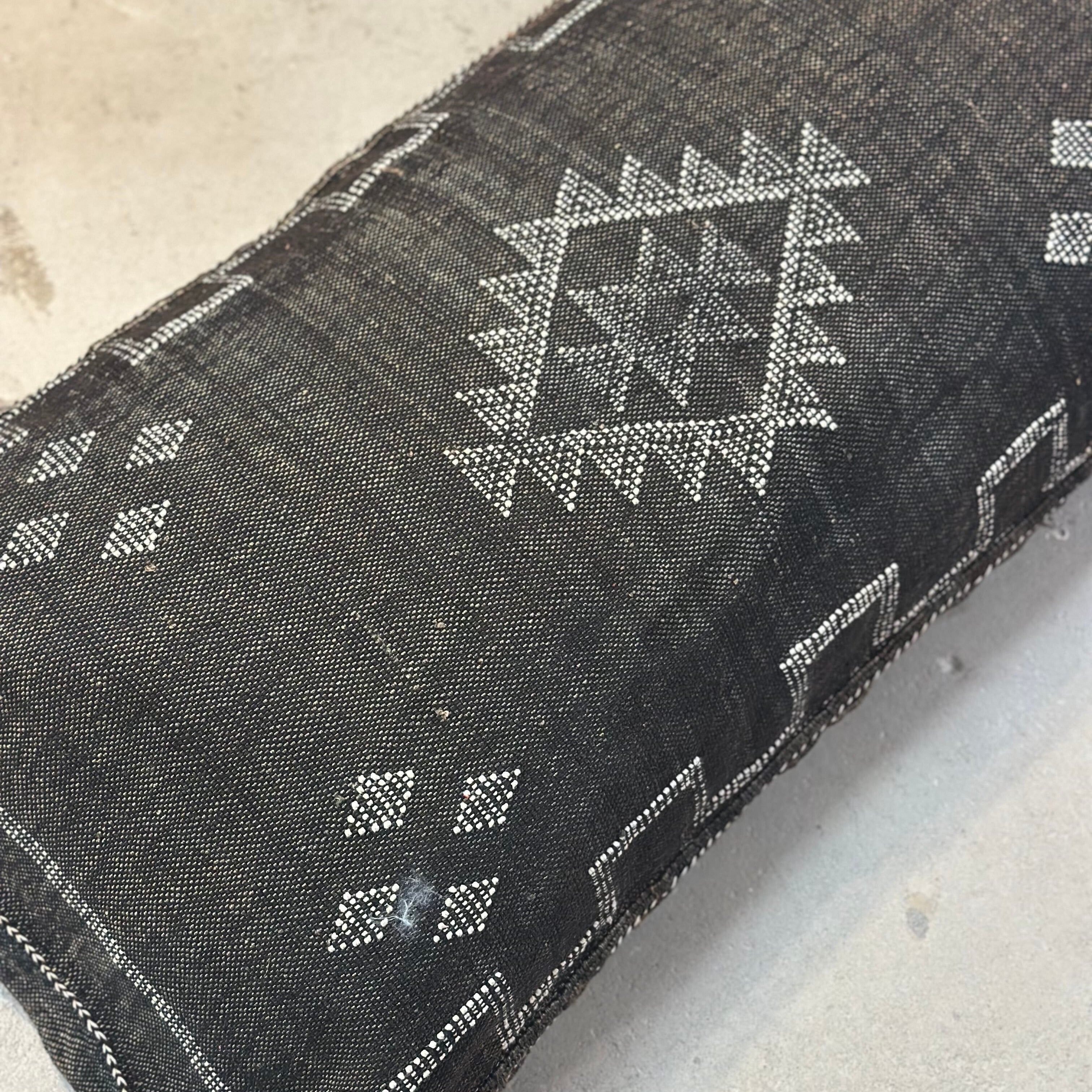 Putetrekk i kaktussilke - størrelse ca. 50x90 cm.