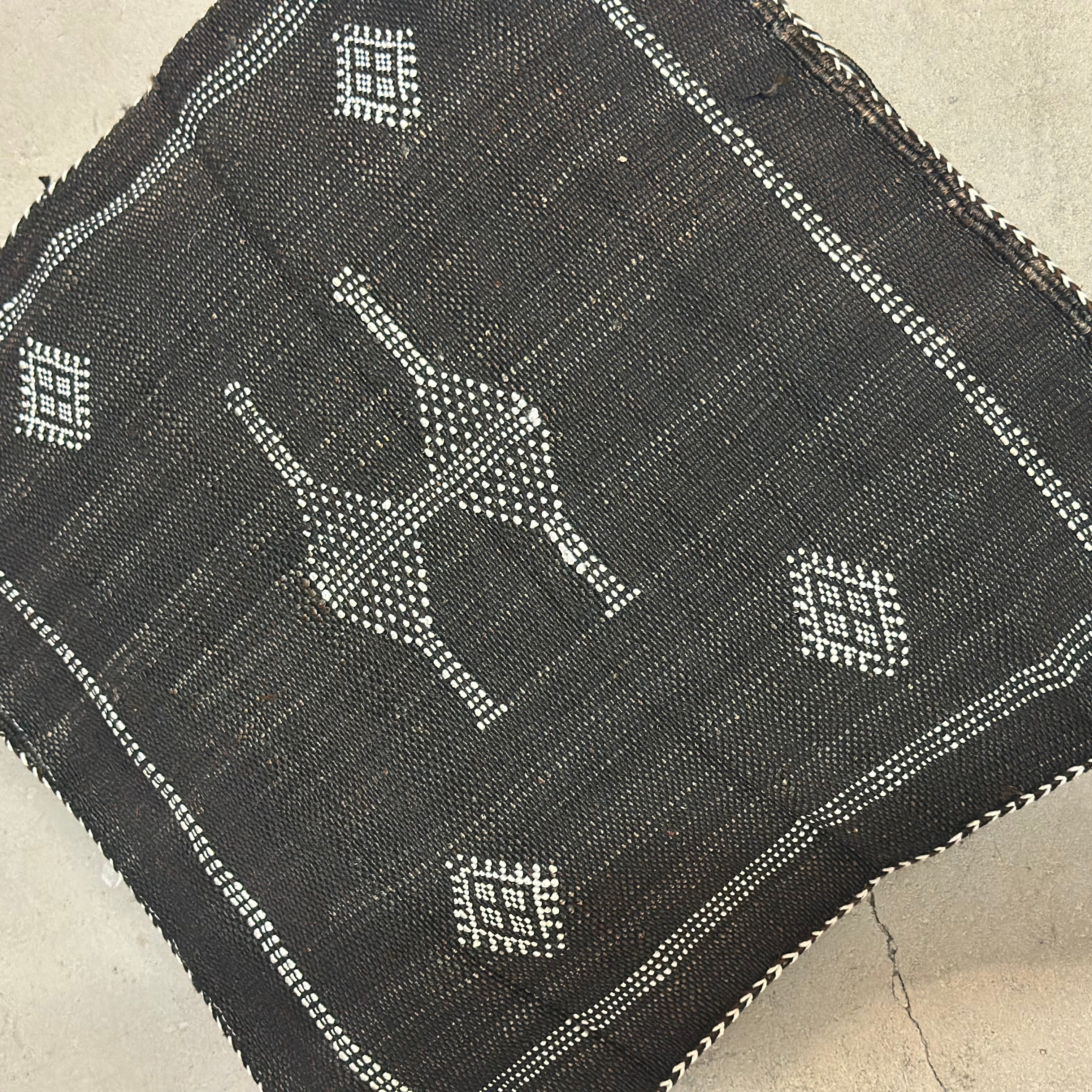 Pudebetræk i kaktussilke - størrelse ca. 45 x 45 cm.