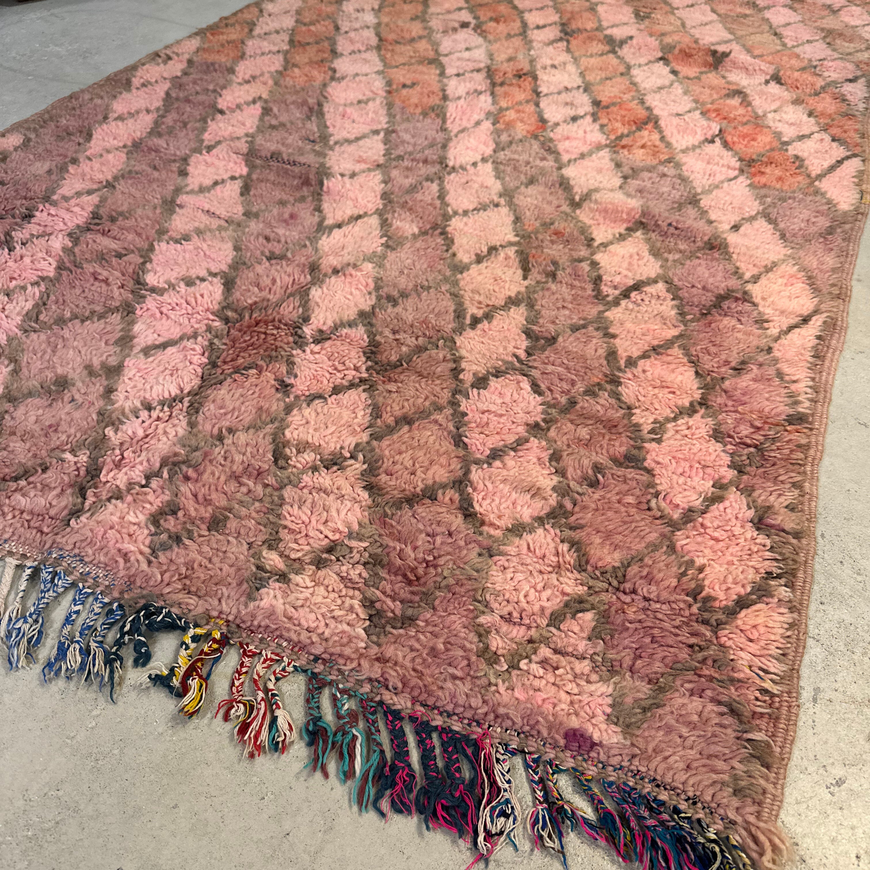 Vintage Boujaad tæppe - størrelse 118 x 244 cm