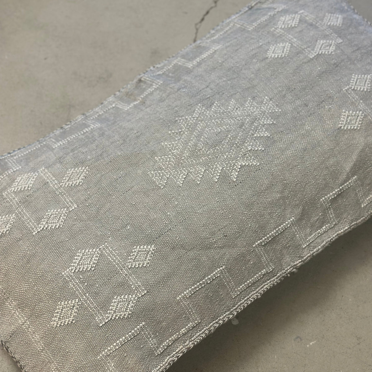 Kaktussilke pudebetræk ca. 50 x 90 cm – hørfarvet