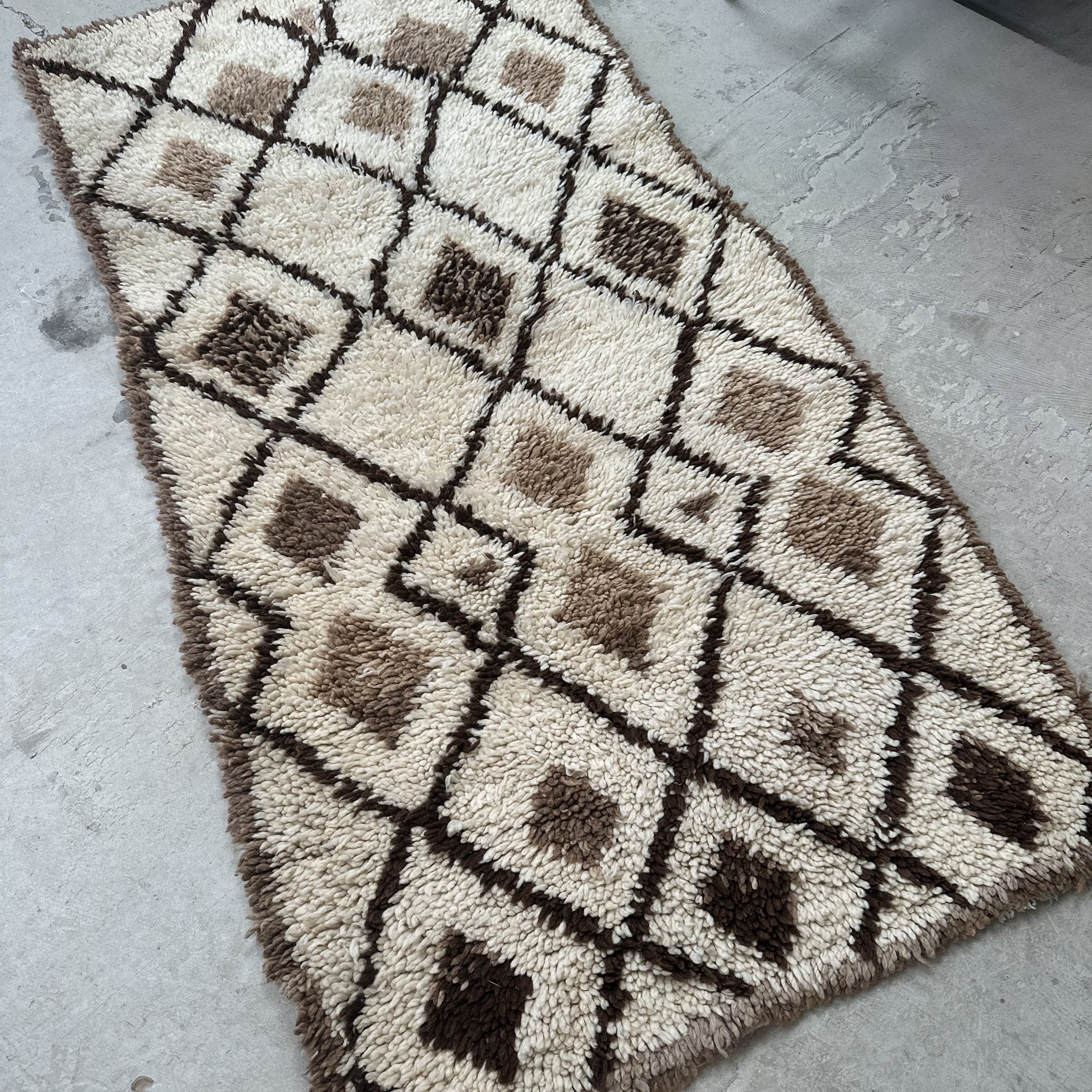 Azilal runner - size 69 x 183 cm