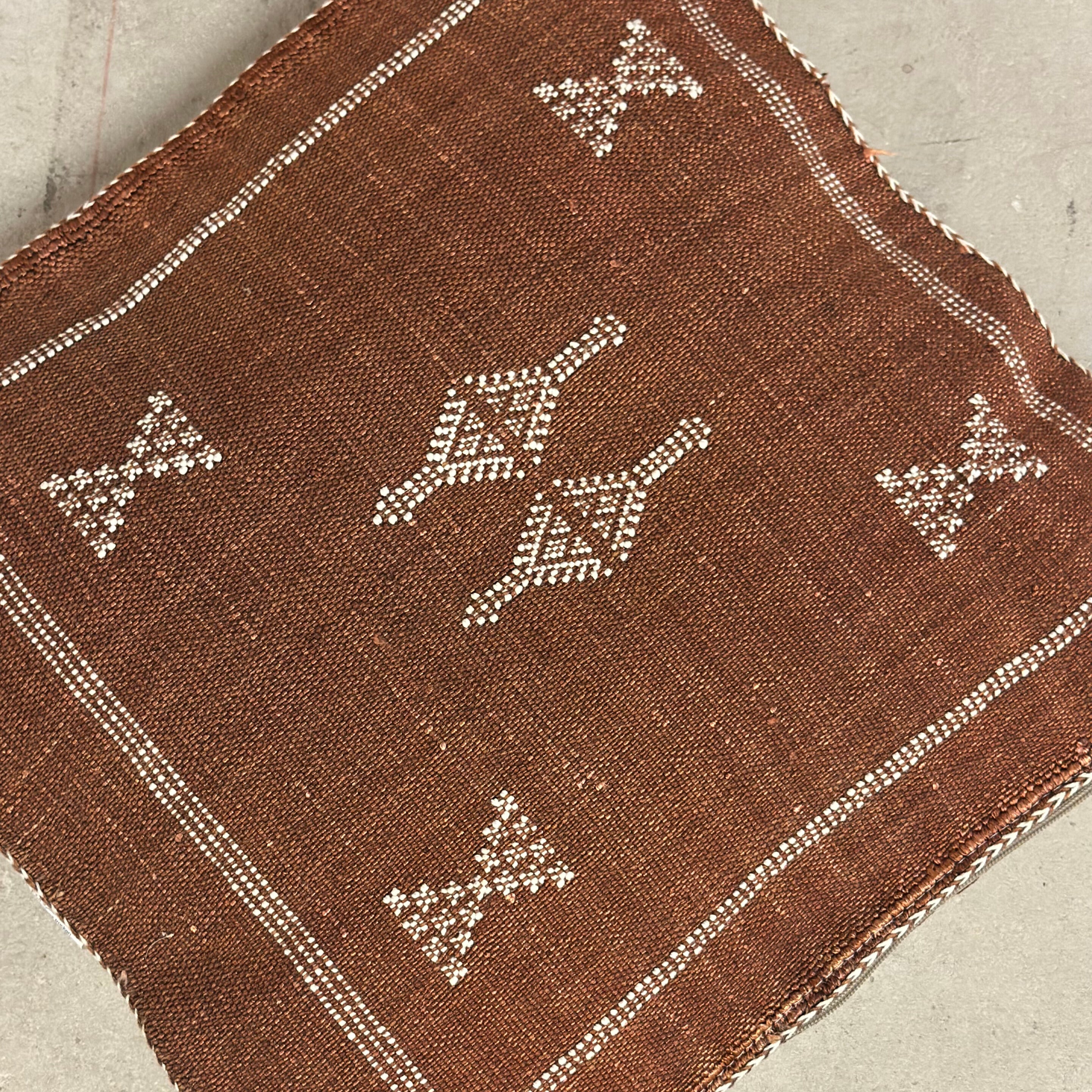 Pudebetræk i kaktussilke - størrelse ca. 45 x 45 cm.