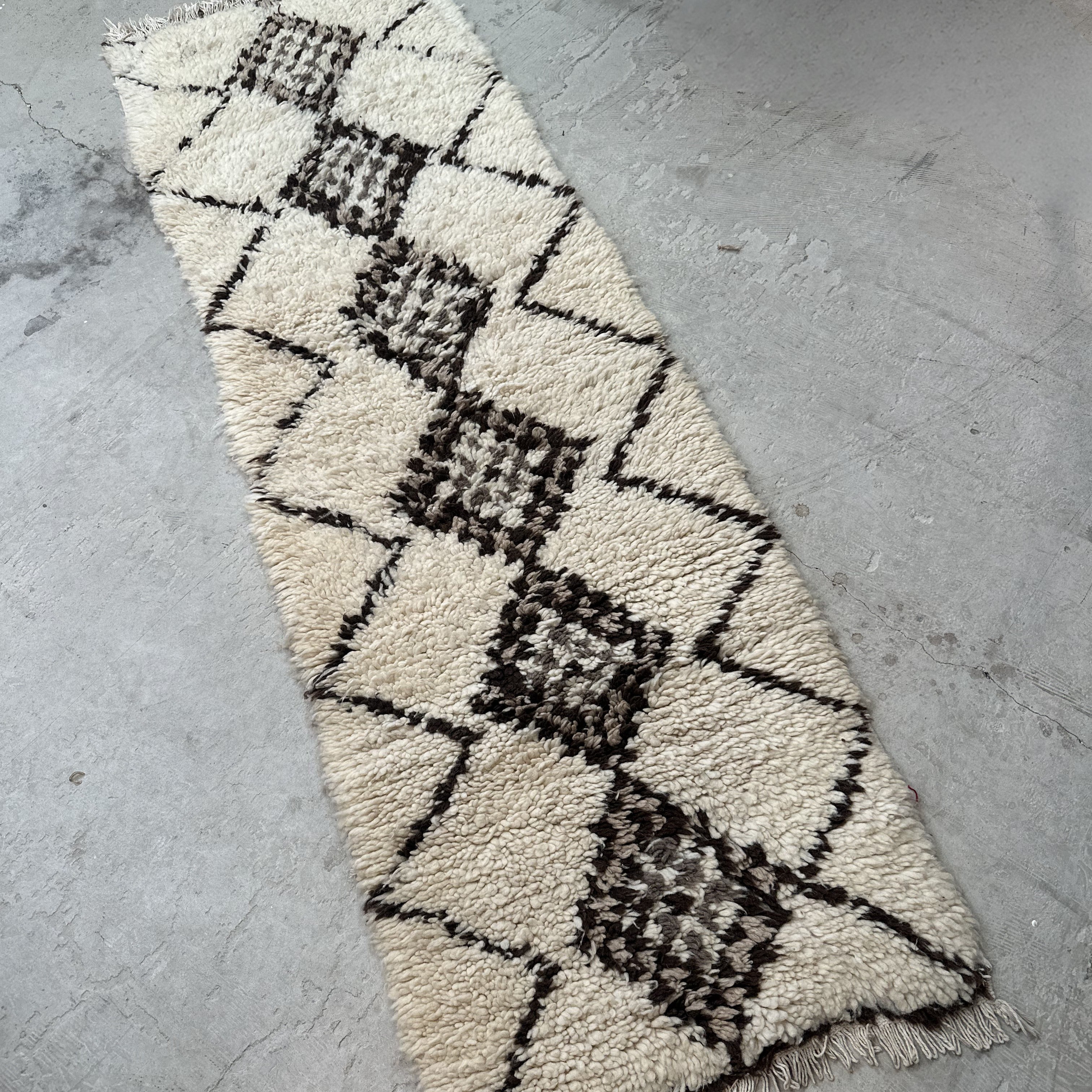 Azilal runner - size 69 x 183 cm