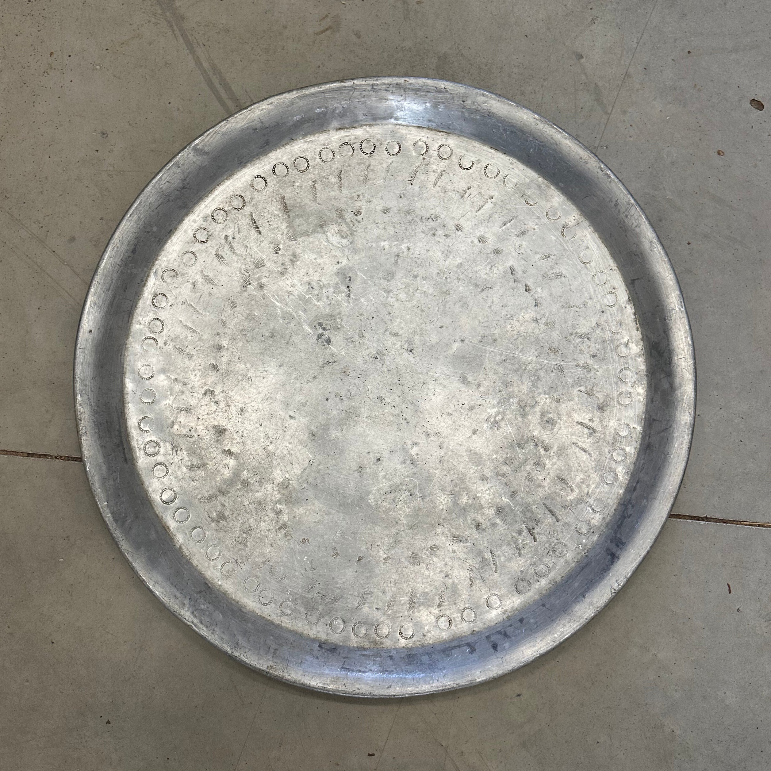 Marokkansk vintagebrett - 47 cm.