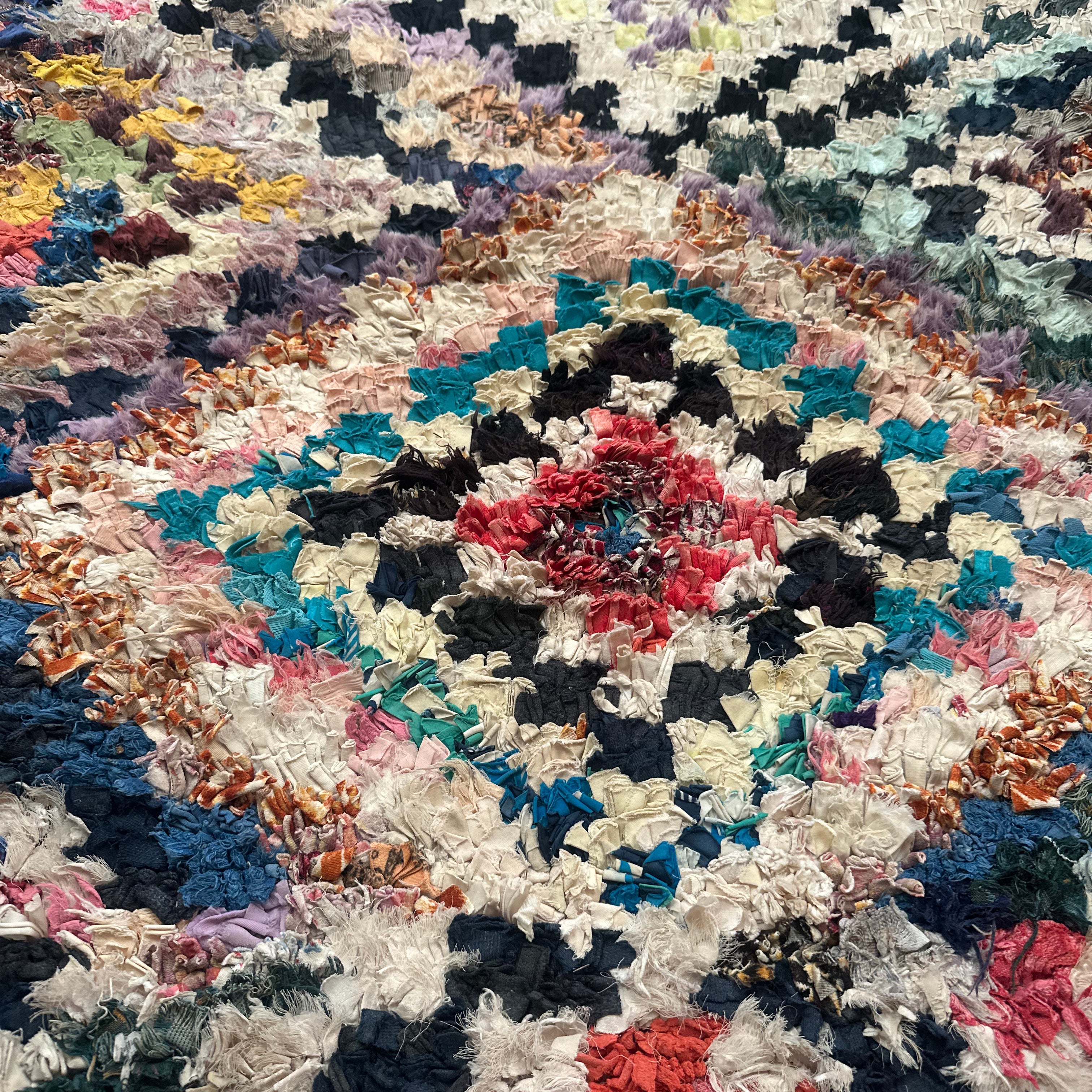 Boucherouite løber størrelse 104 x 200 cm.