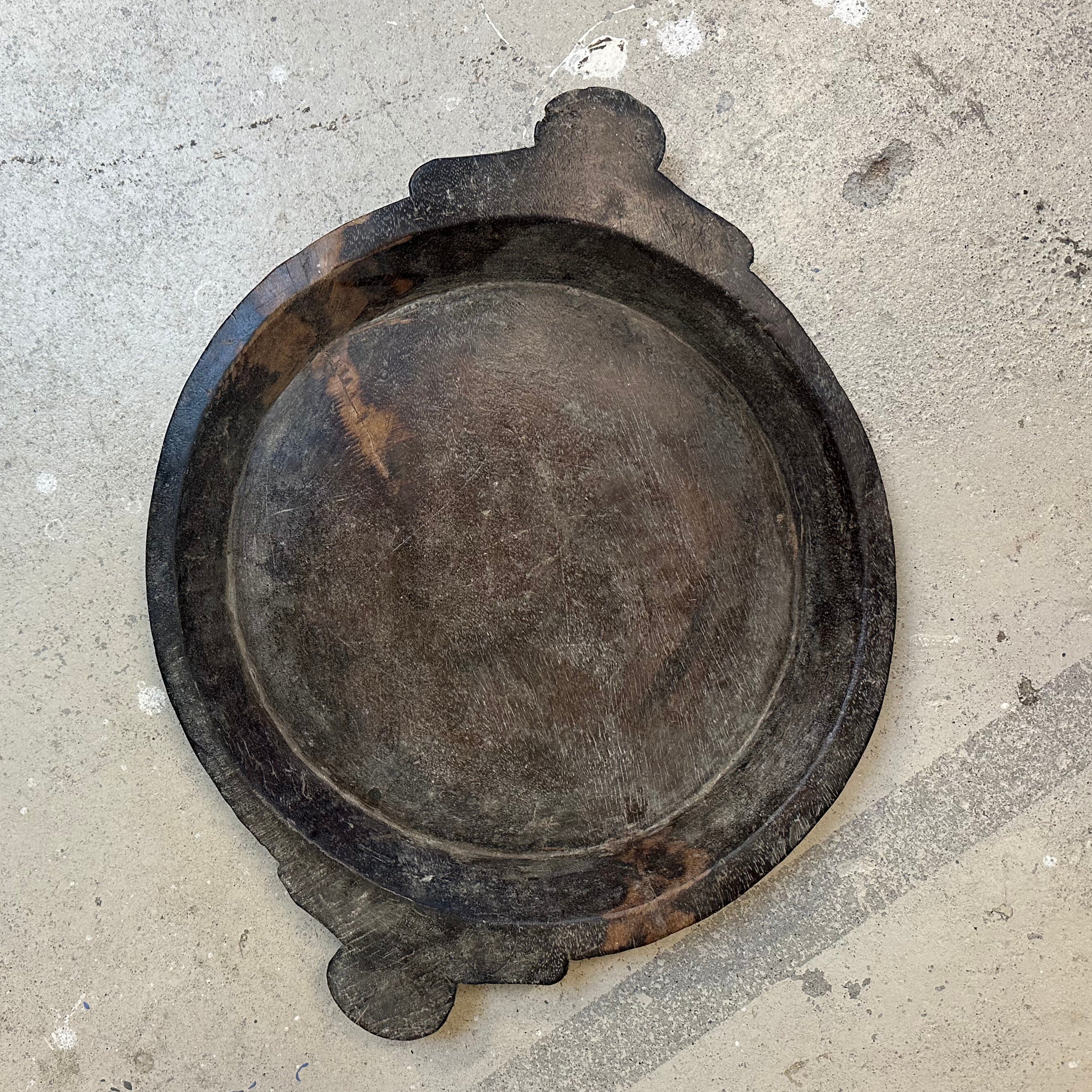 Vintage fad med hank i træ