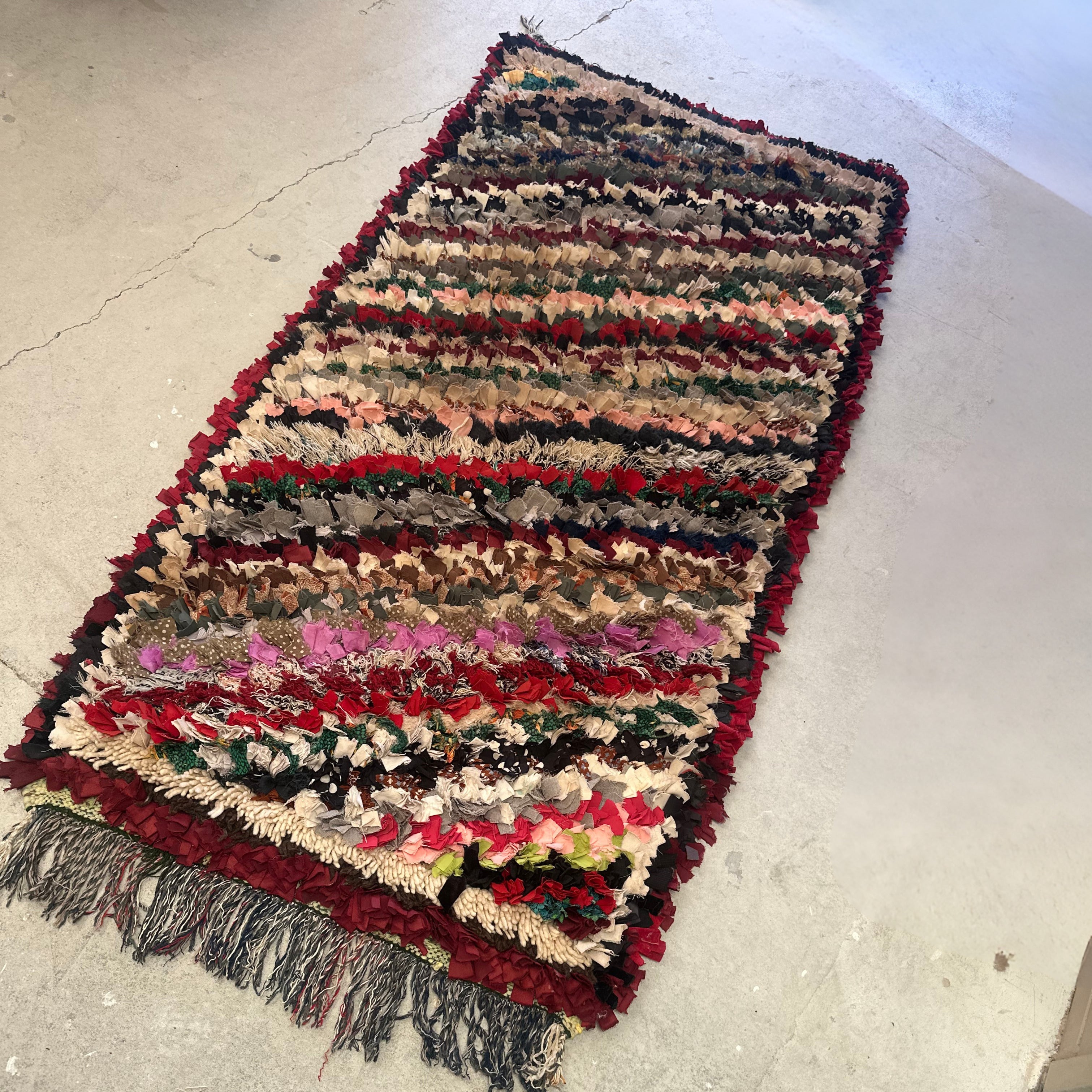 Boucherouite løber størrelse 80 x 176 cm.