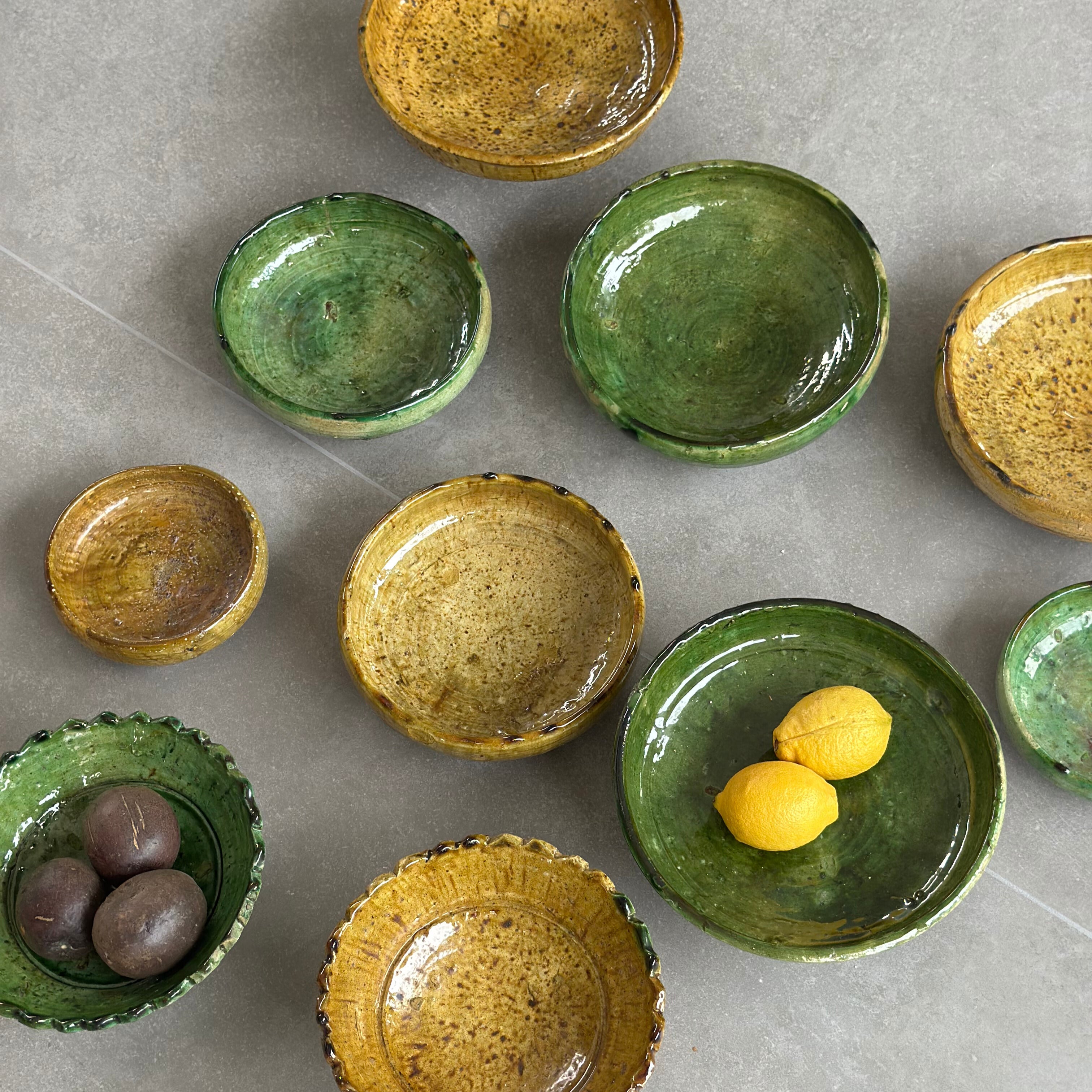 Tamegroute skål på opsats - 25 cm. i diameter