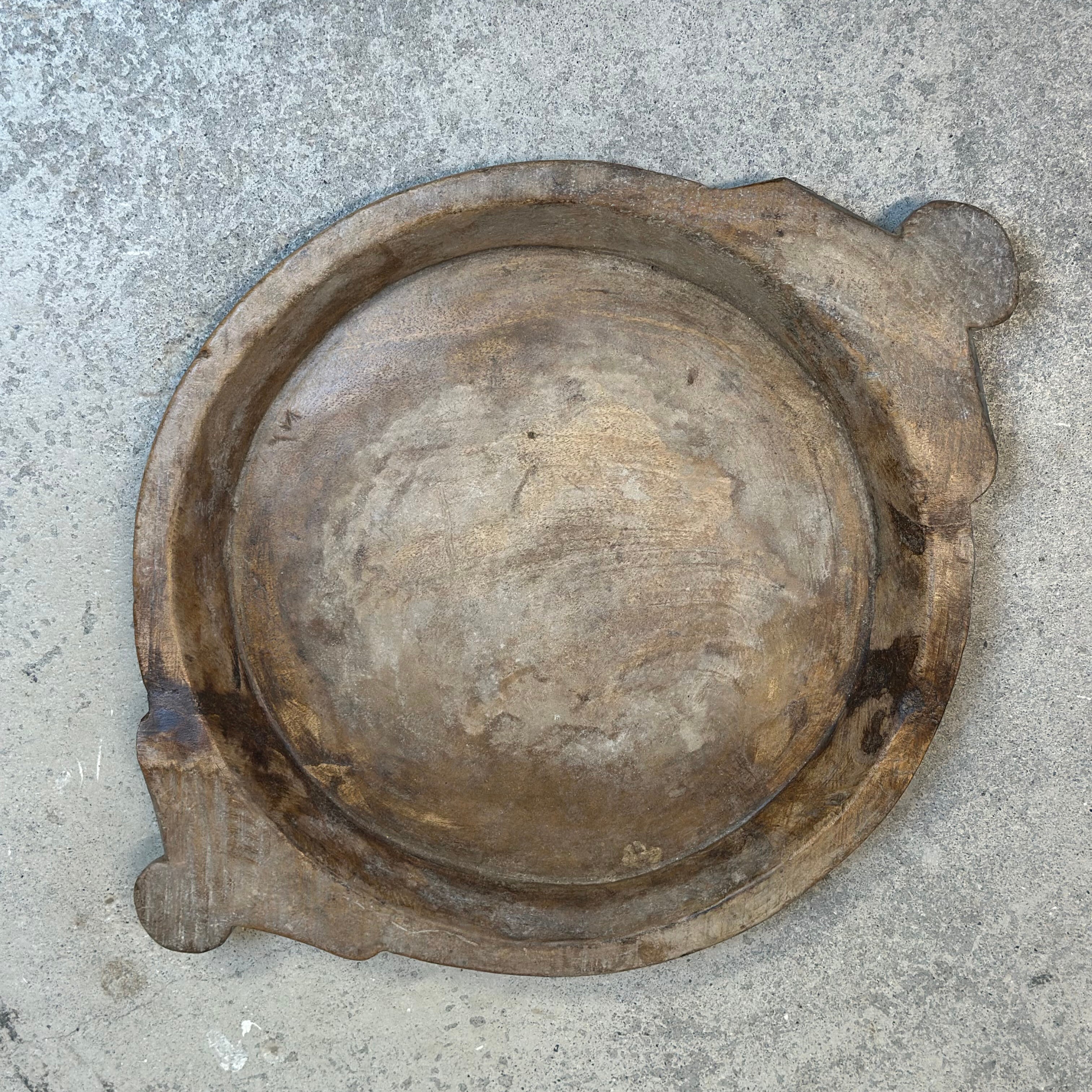 Vintage fad med hank i træ