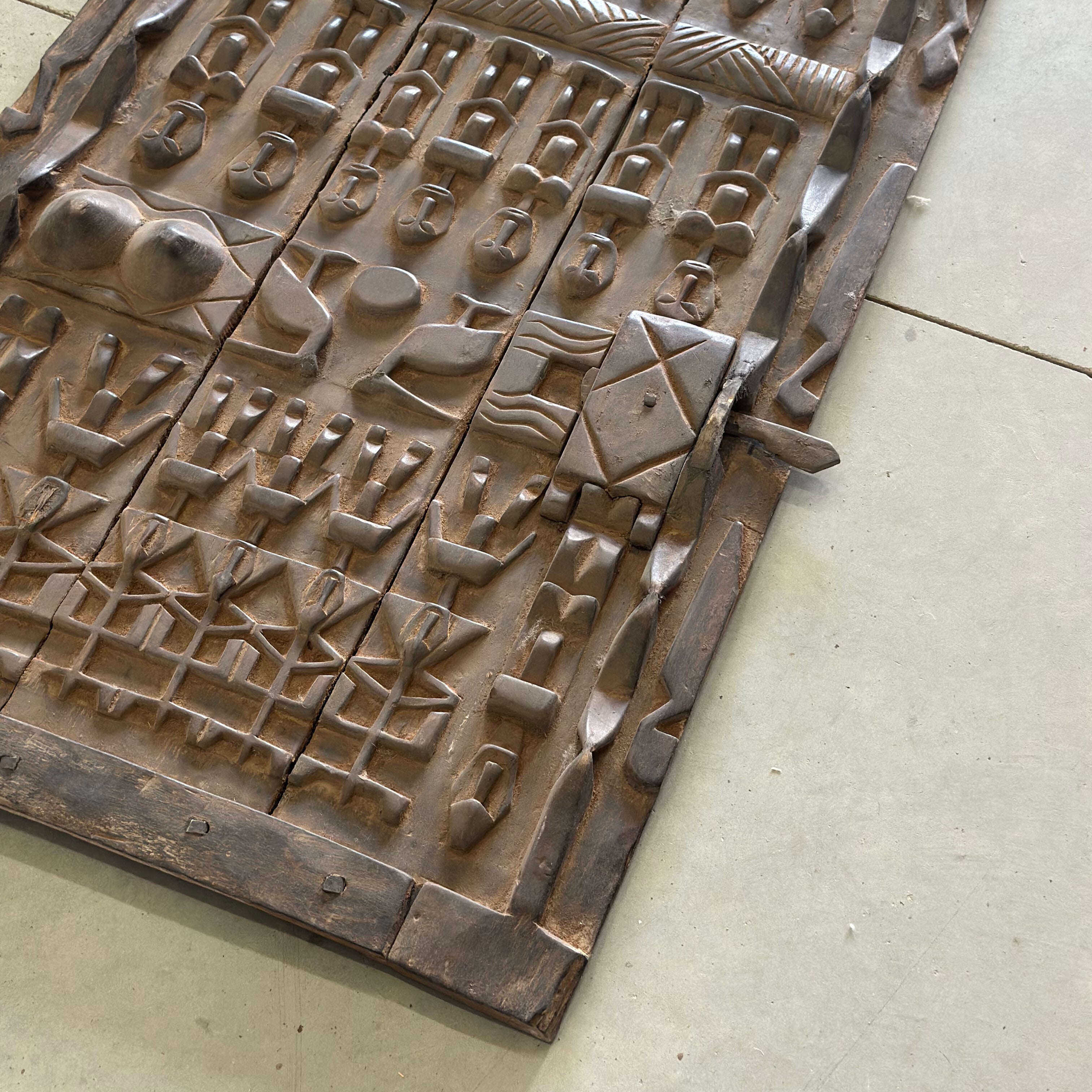 Vintage Mali dør - størrelse 60 x 113cm.