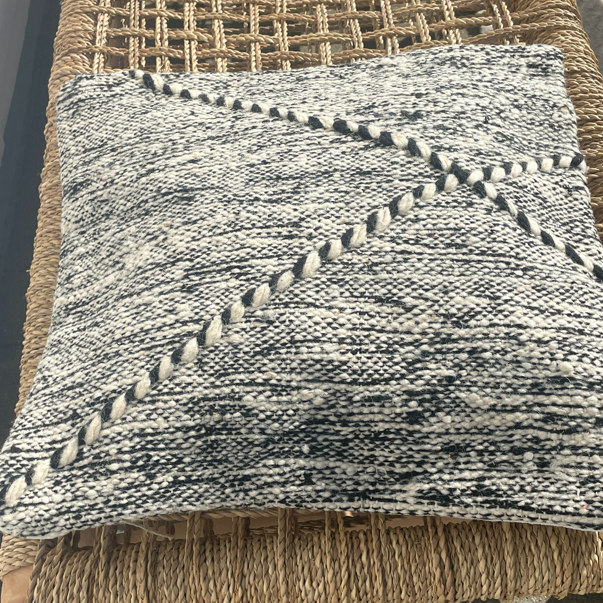 Putetrekk Zanafi - størrelse 50 x 50 cm.