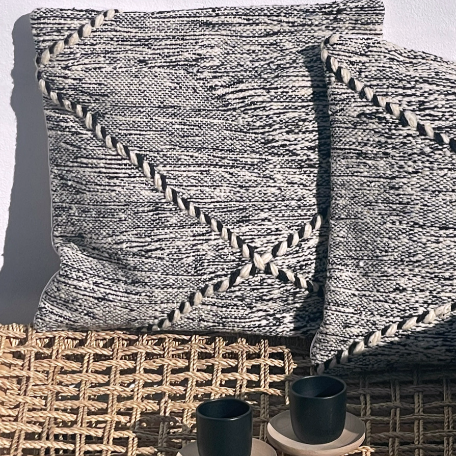 Putetrekk Zanafi - størrelse 50 x 50 cm.