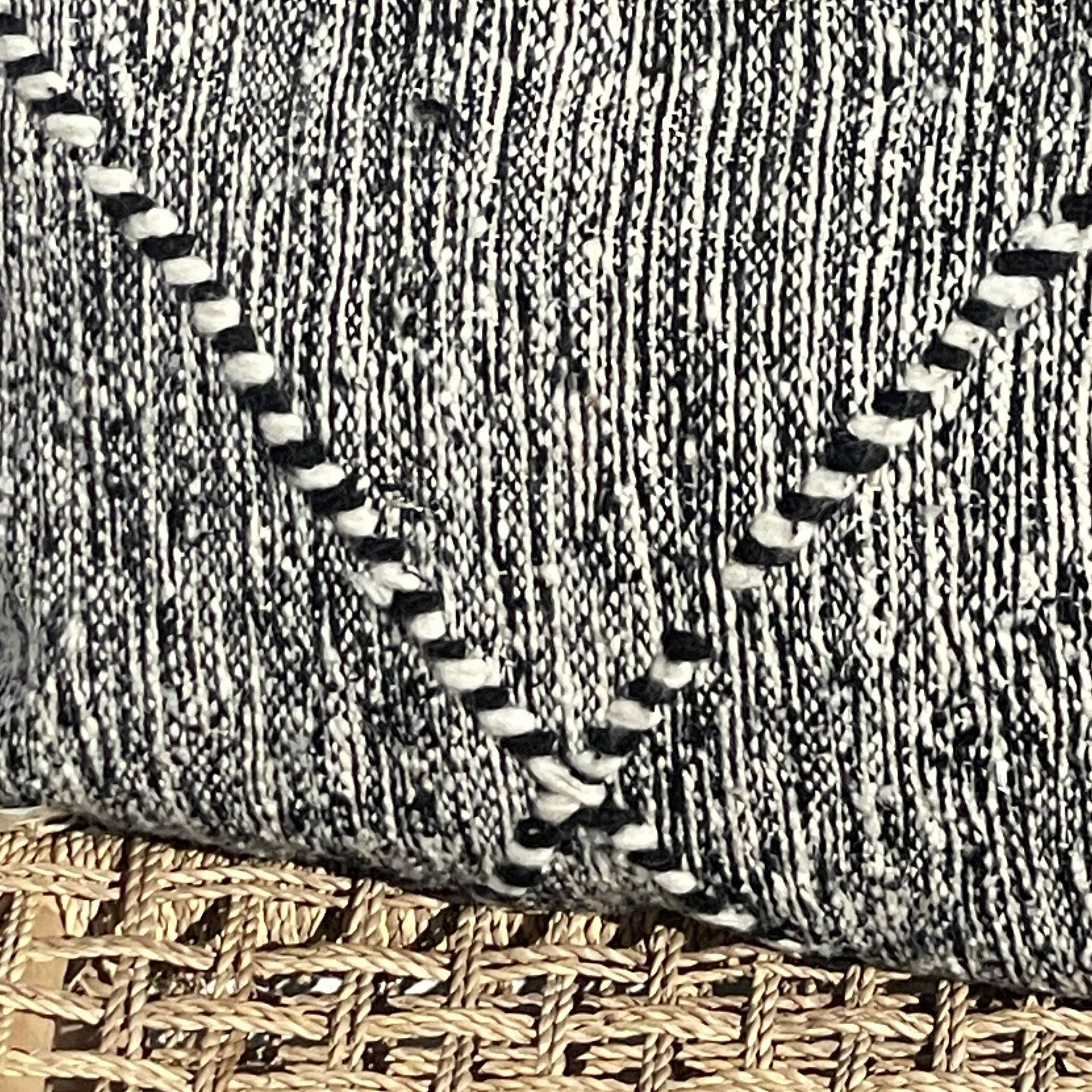 Putetrekk Zanafi - størrelse 40x60 cm.