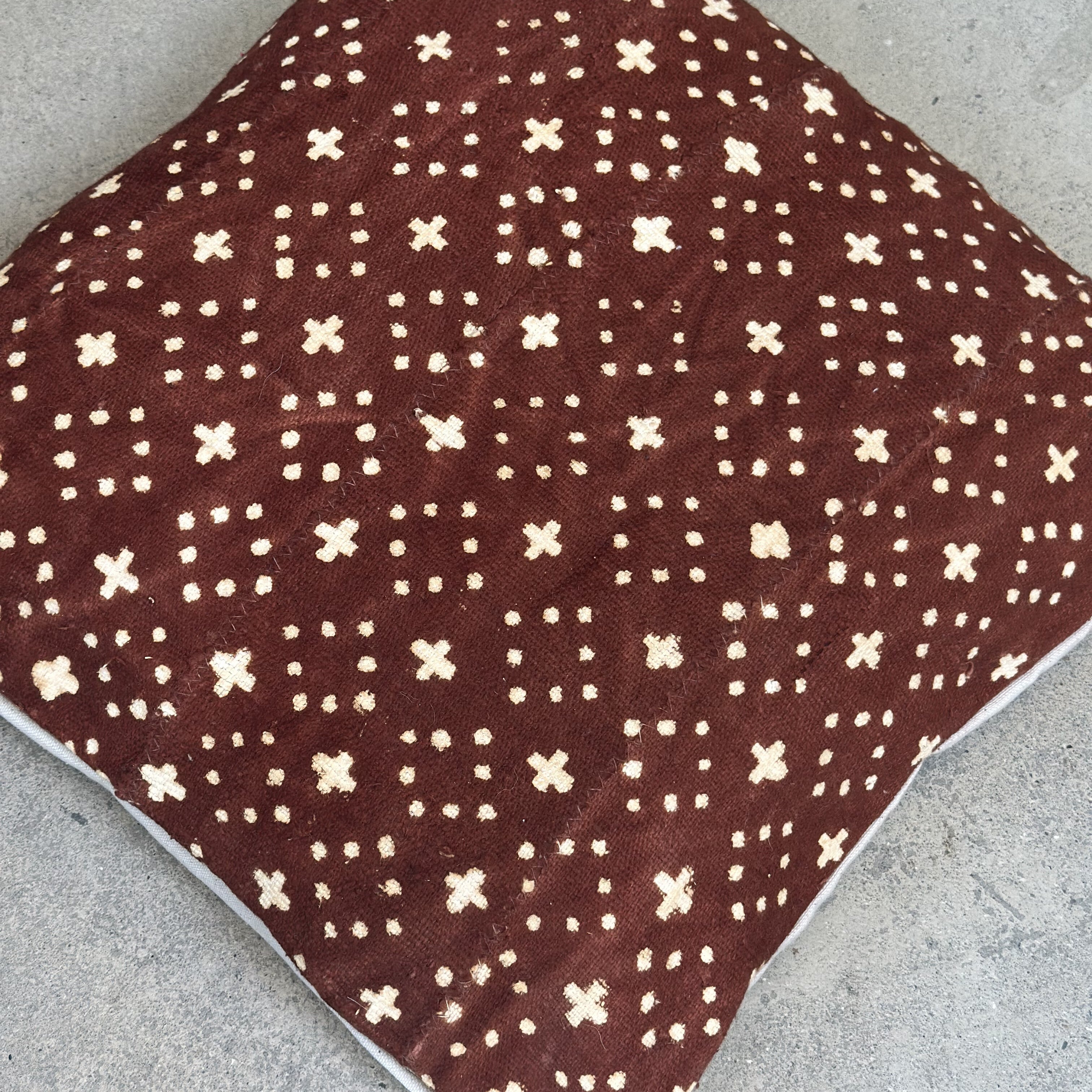 Bomuldspude fra Mali - 45x45 cm.