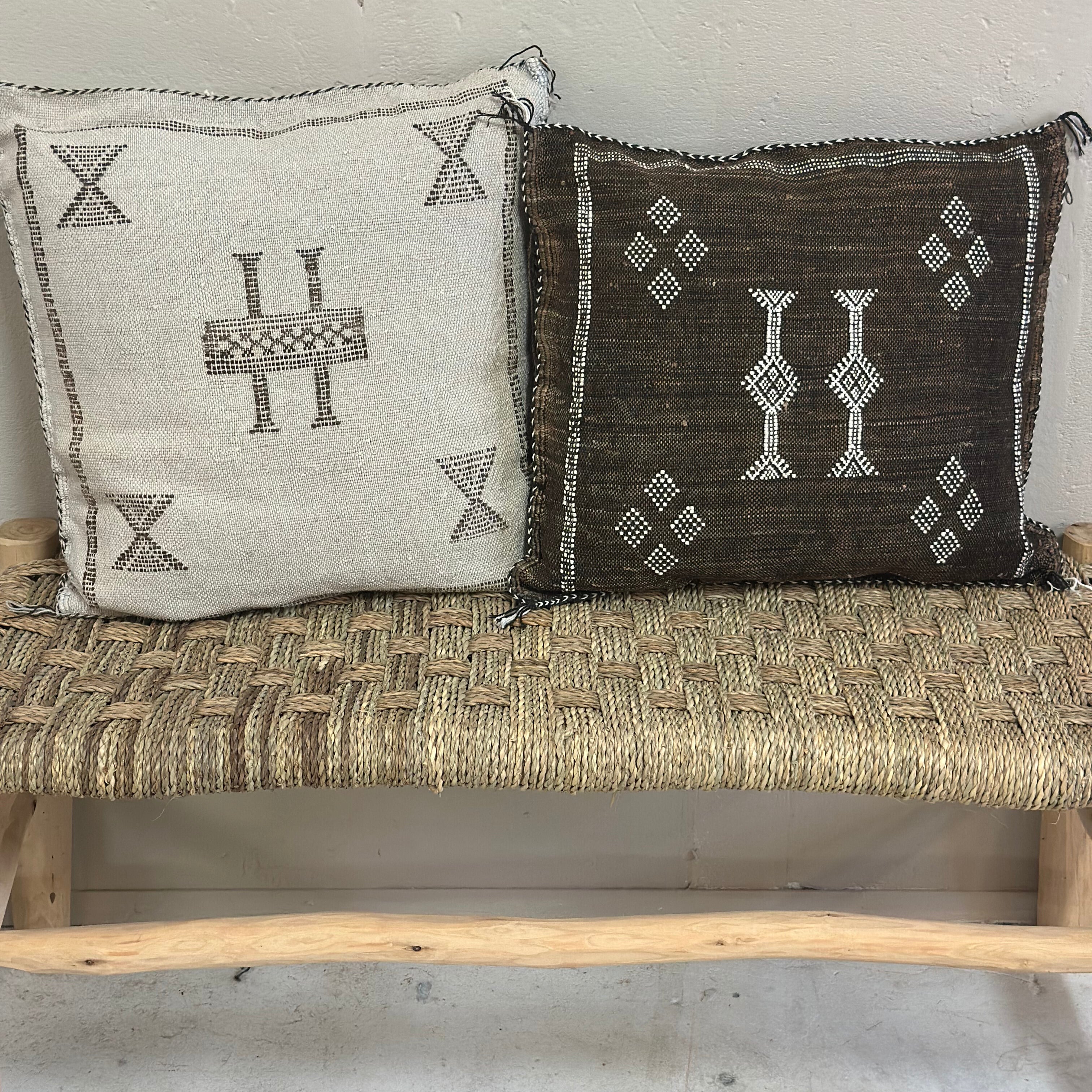 Pudebetræk i kaktussilke - størrelse ca. 45 x 45 cm.