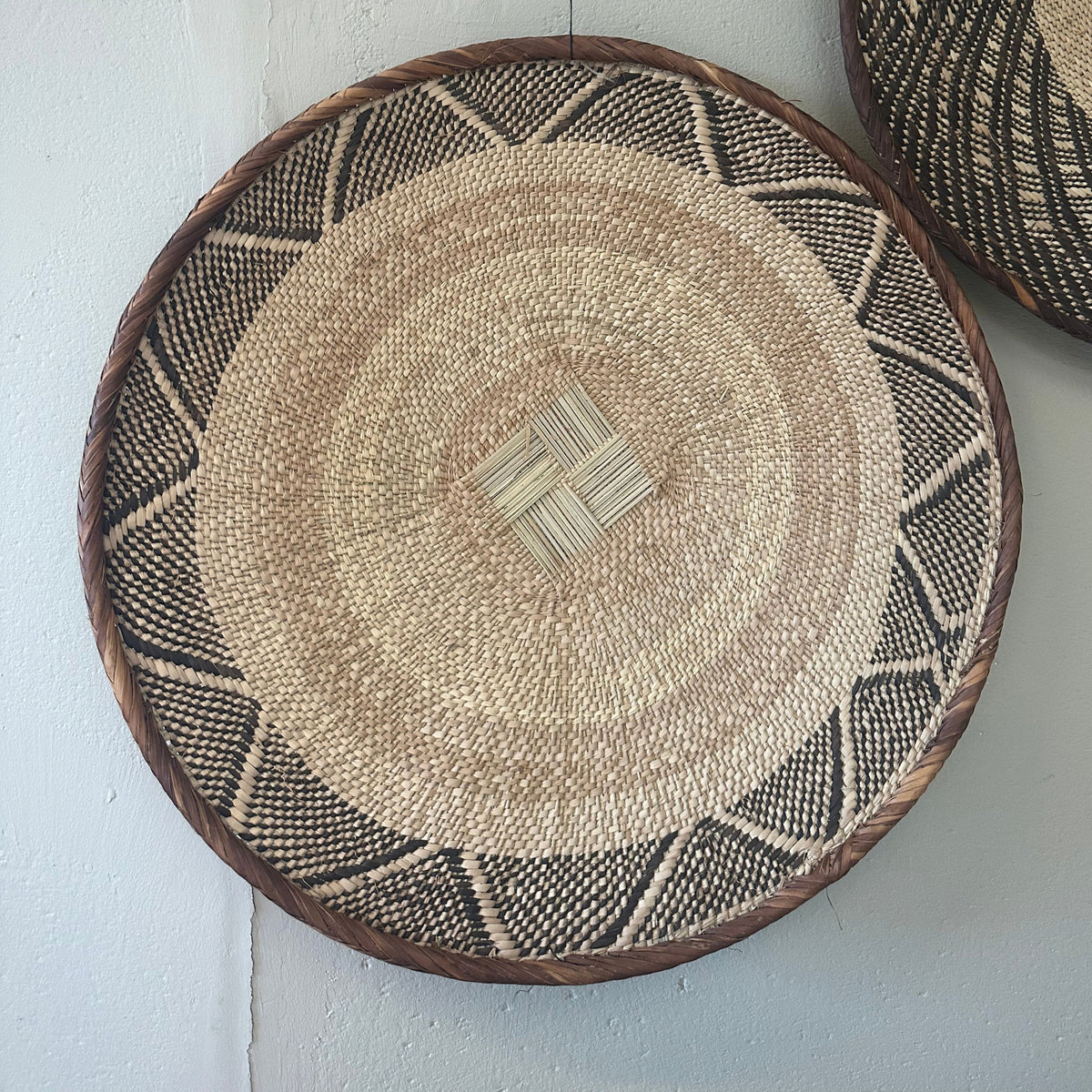Håndflettet Binga vægkurv fra Zimbabwe - 50  cm.