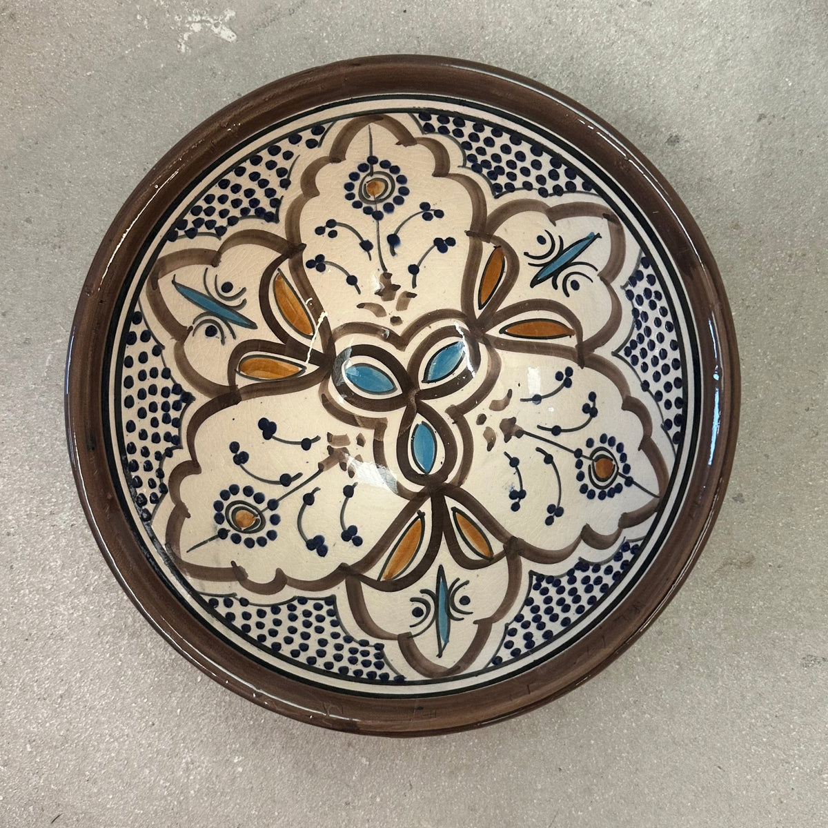 Safi skål - brun - 20 cm. D/ 9 cm. H.