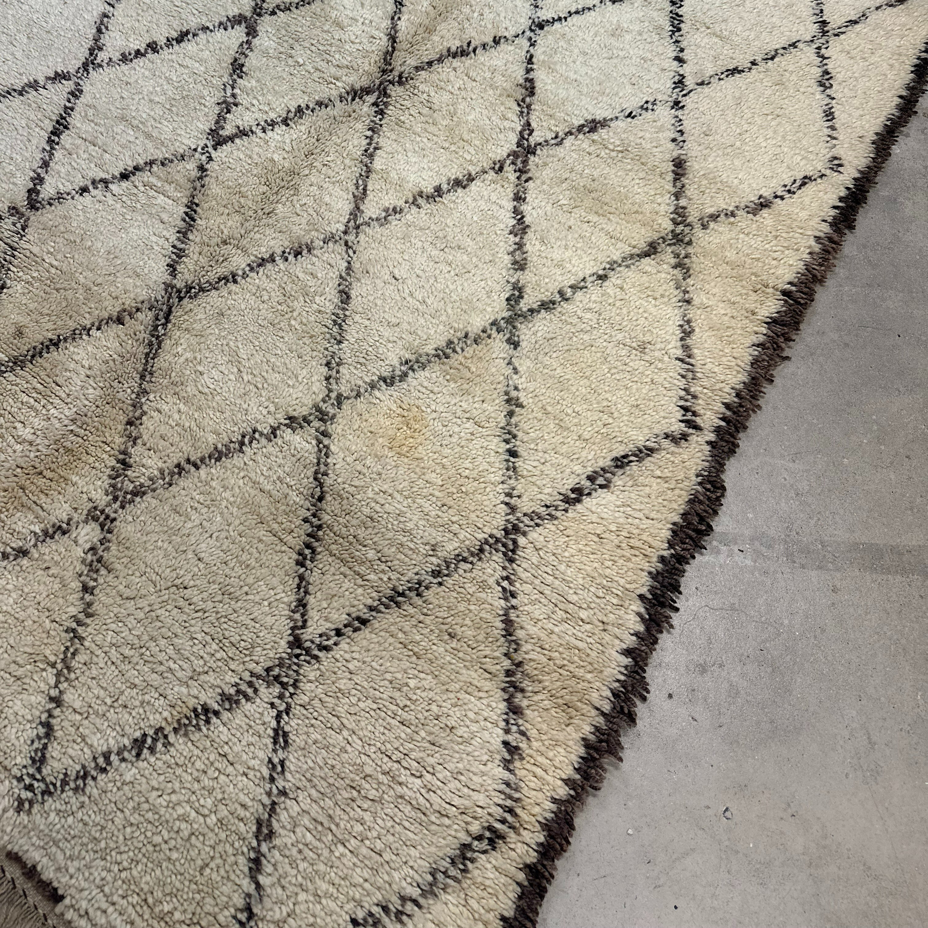 Vintage Mamousha Beni Ourain tæppe - størrelse 190 x 280 cm.