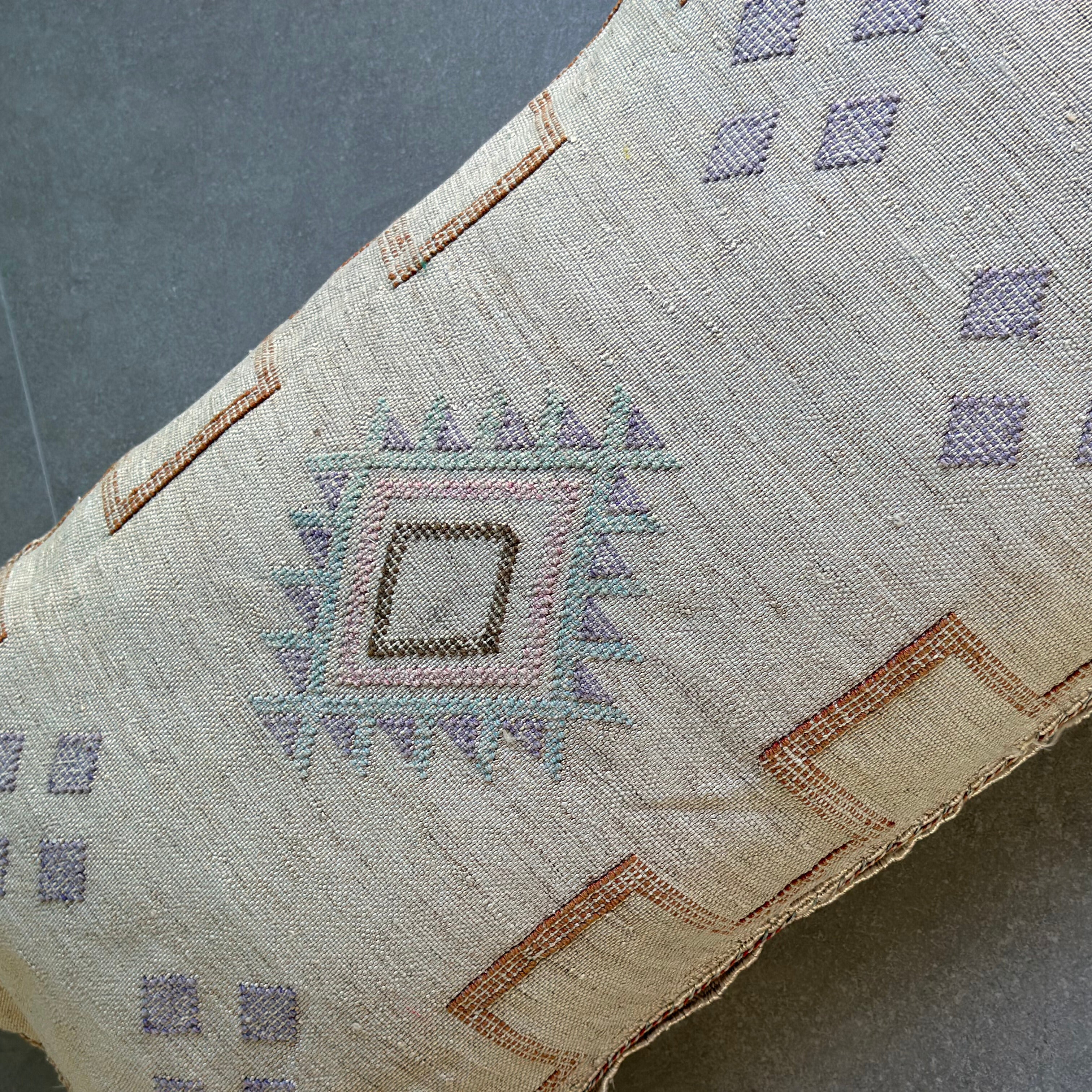 Pudebetræk i kaktussilke - størrelse ca. 50x90 cm.