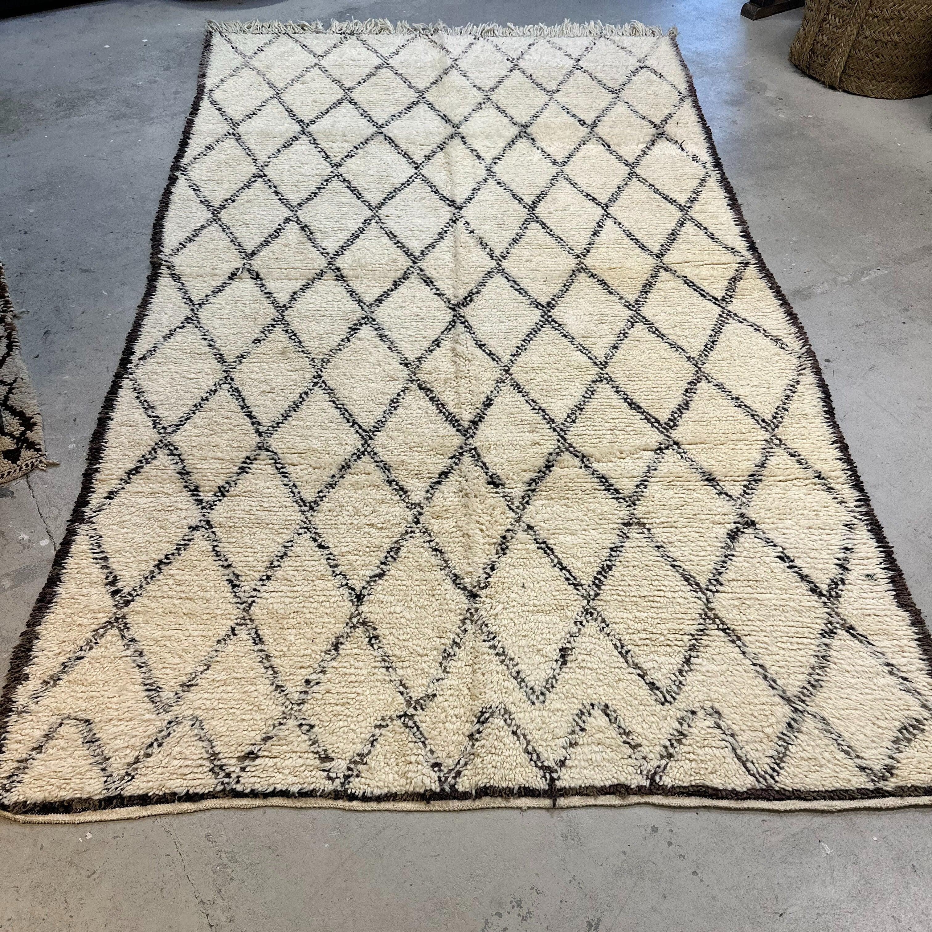 Vintage Mamousha Beni Ourain tæppe - størrelse 175 x 310 cm.