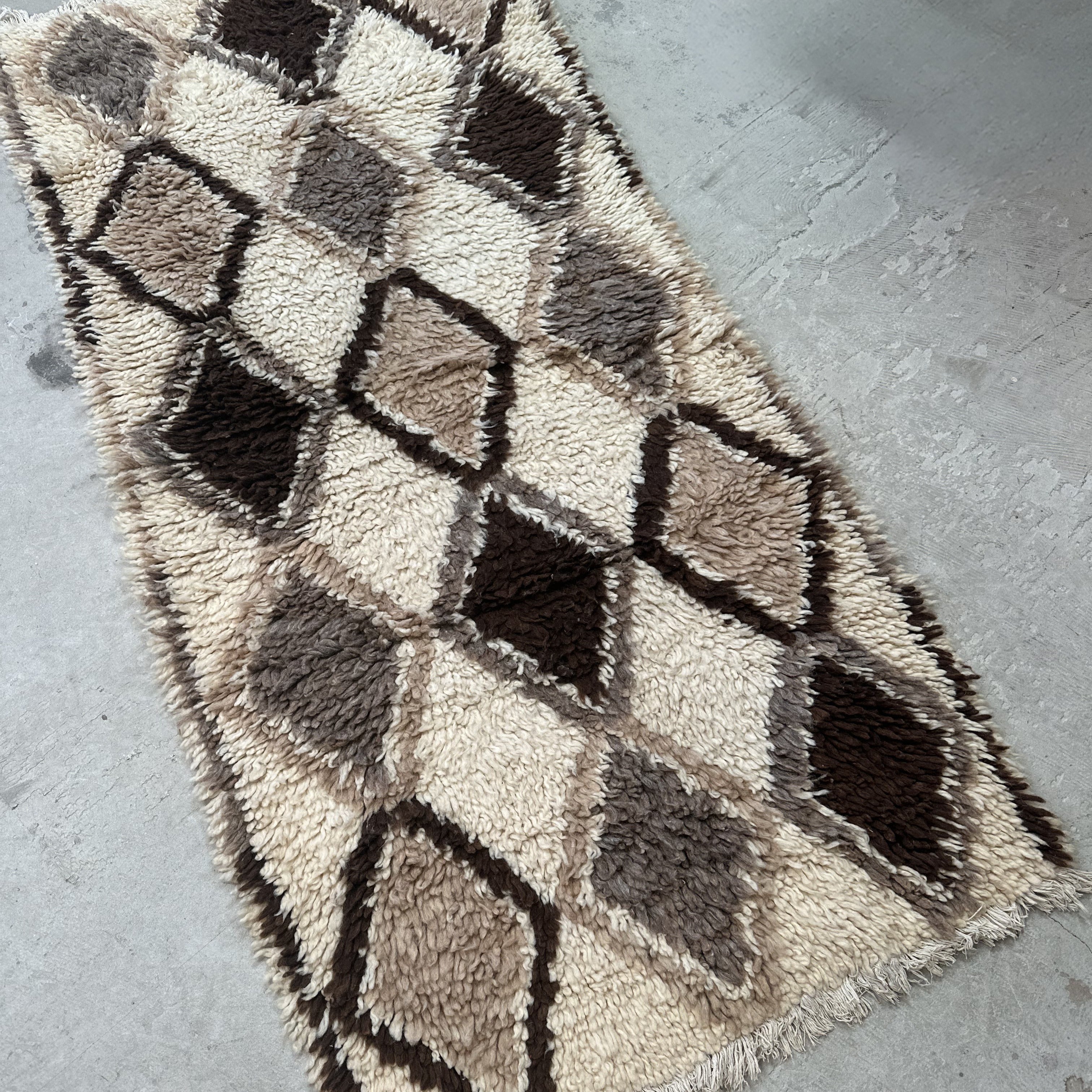 Azilal runner - size 69 x 183 cm