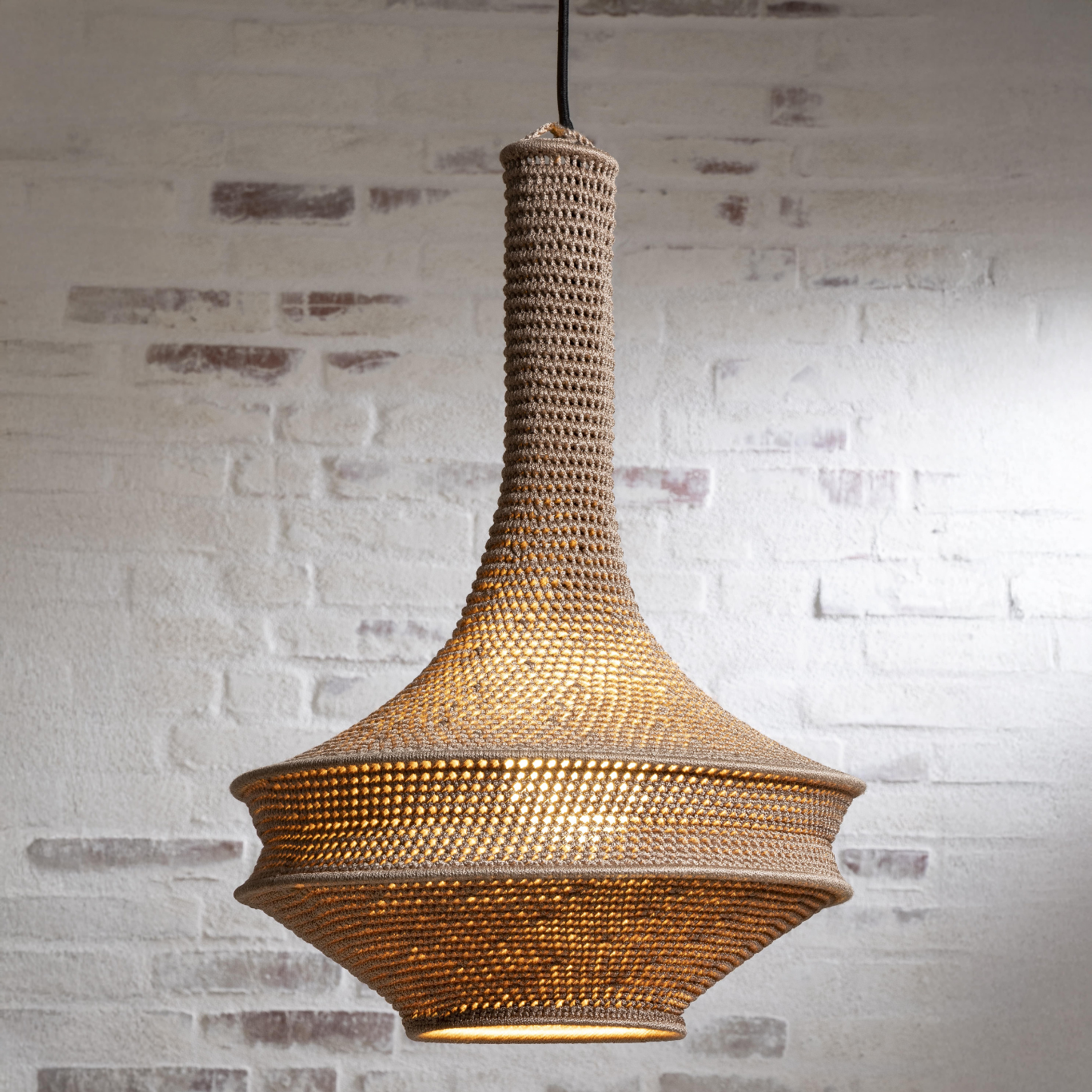 Lampeskærm - hæklet (brun - 40 cm.)