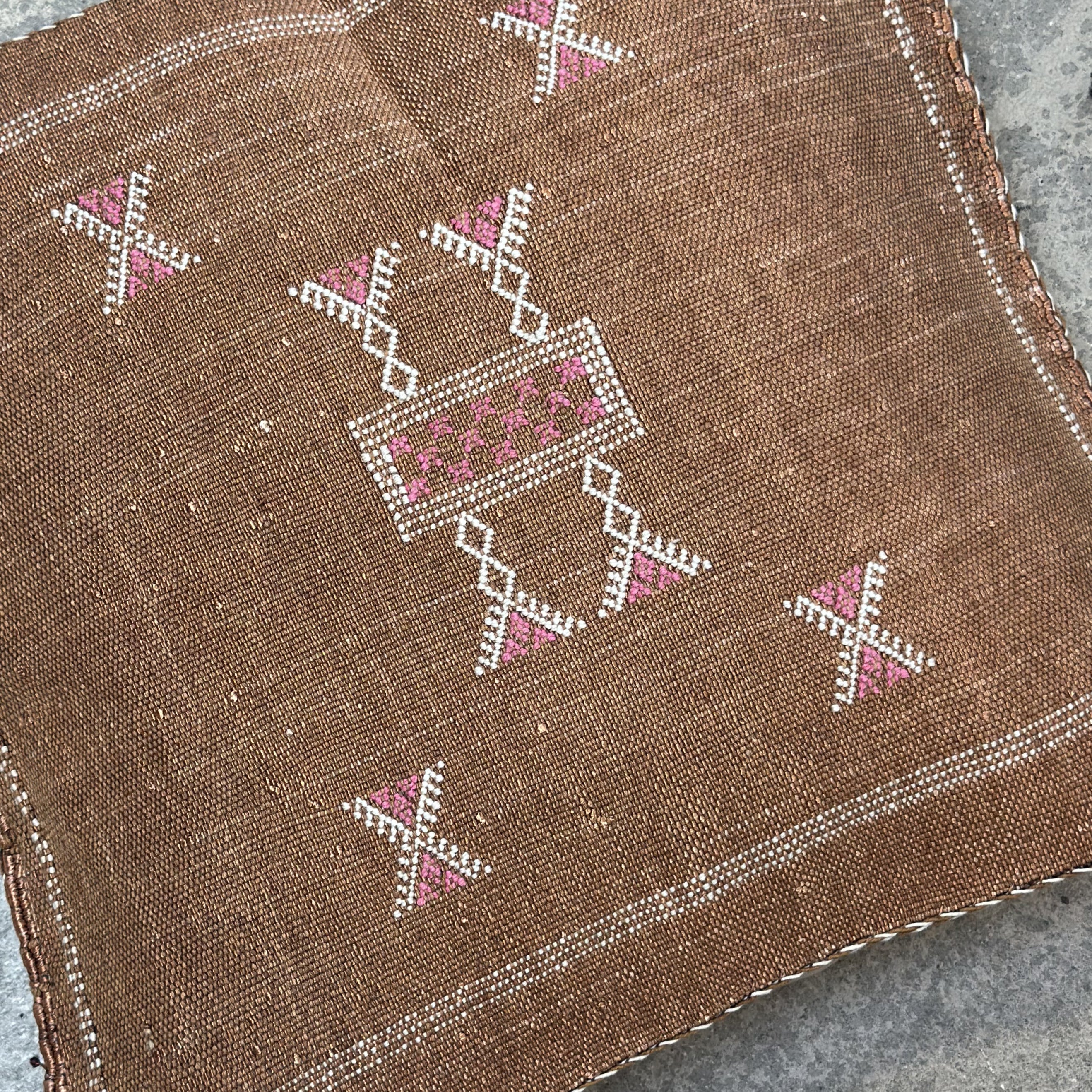 Pudebetræk i kaktussilke - størrelse ca. 45 x 45 cm.