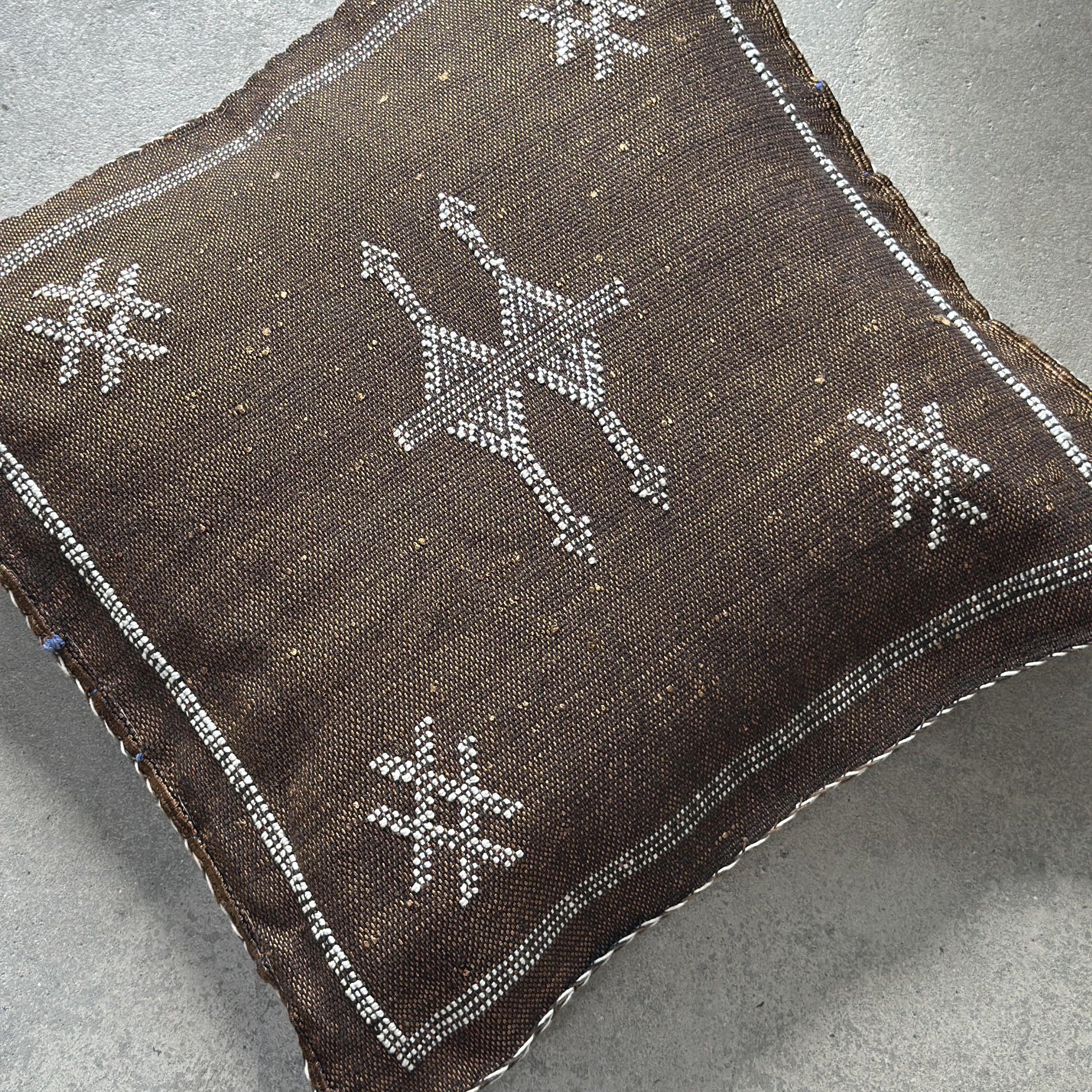 Pudebetræk i kaktussilke - størrelse ca. 45 x 45 cm.