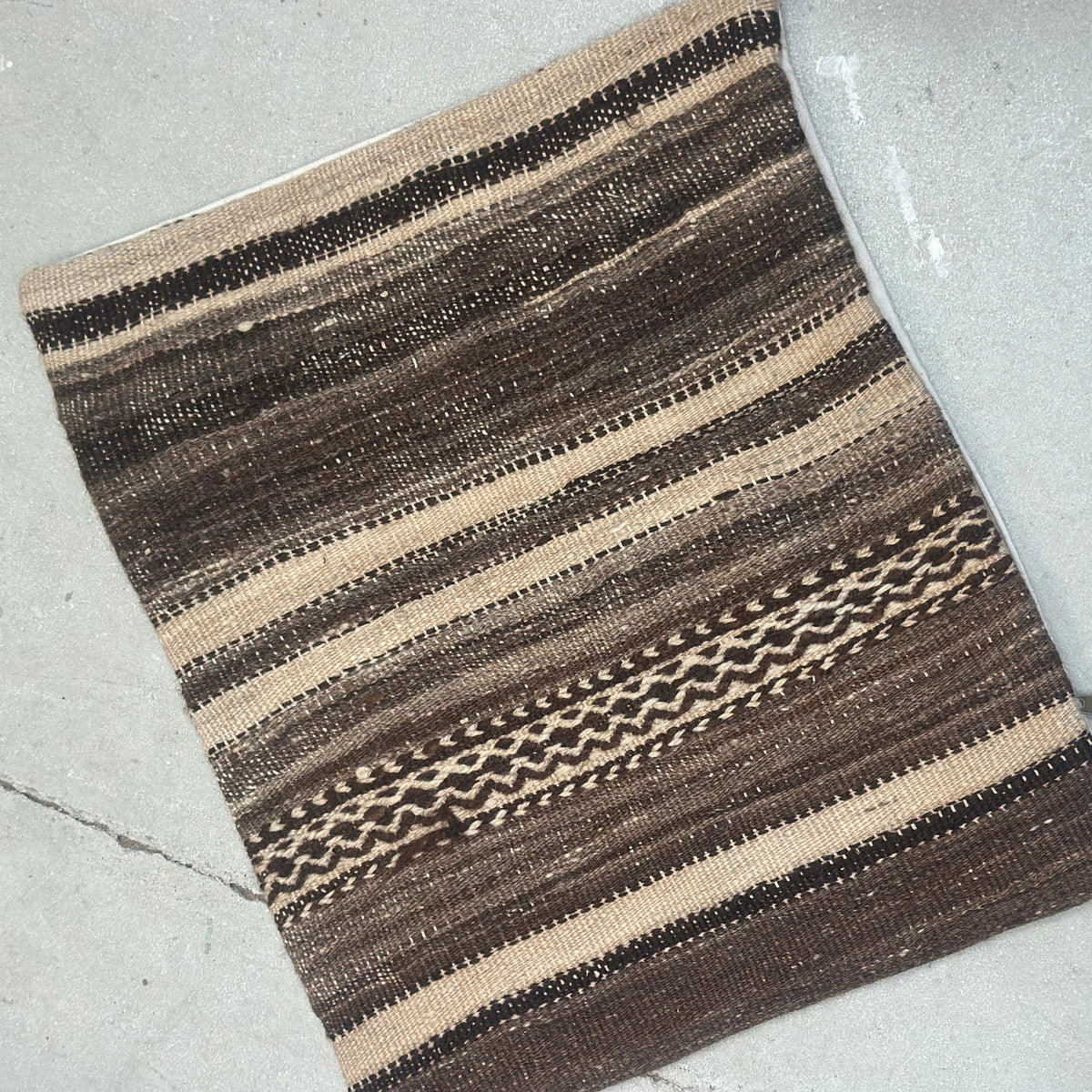 Vintage pudebetræk 50 x 43 cm – Brun