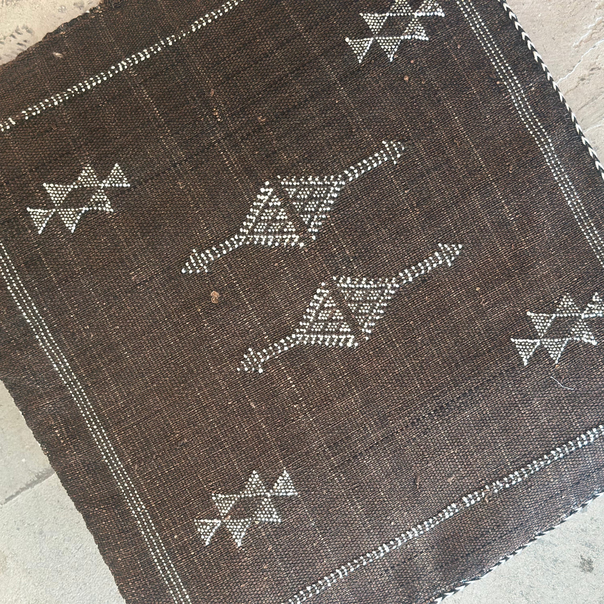 Putetrekk i kaktussilke - størrelse 45 x 45 cm.