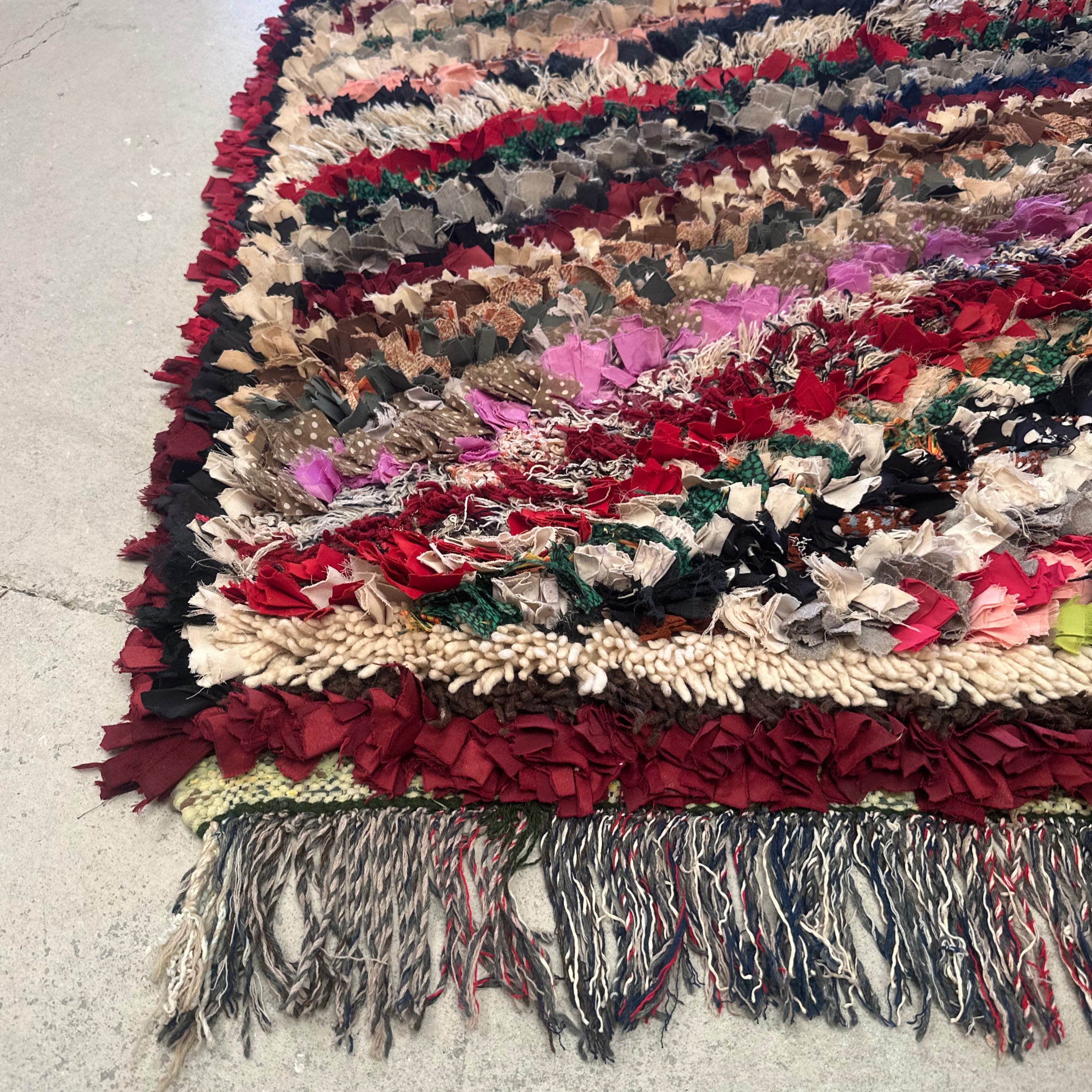 Boucherouite løber størrelse 80 x 176 cm.