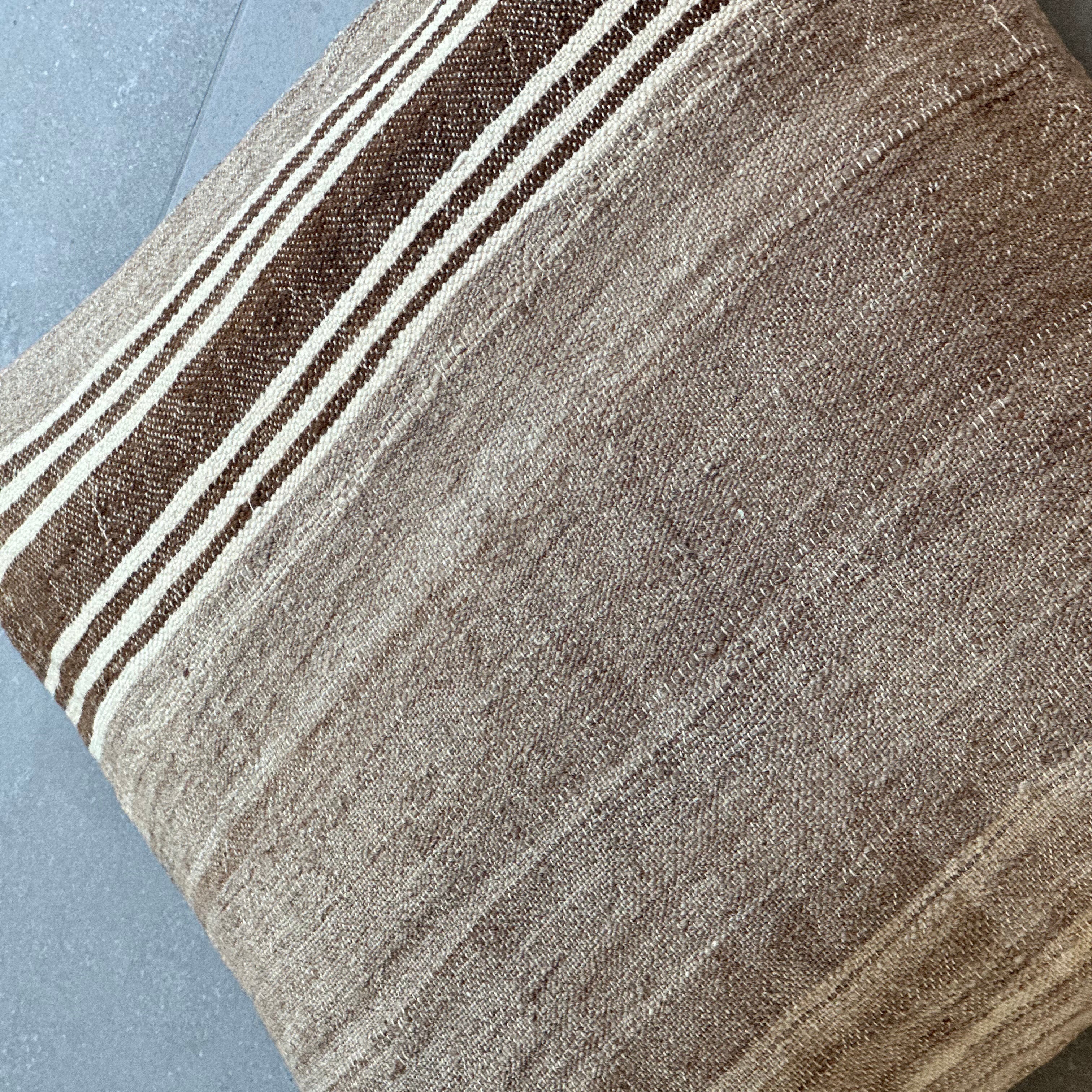 Vintage putetrekk 50 x 50 cm