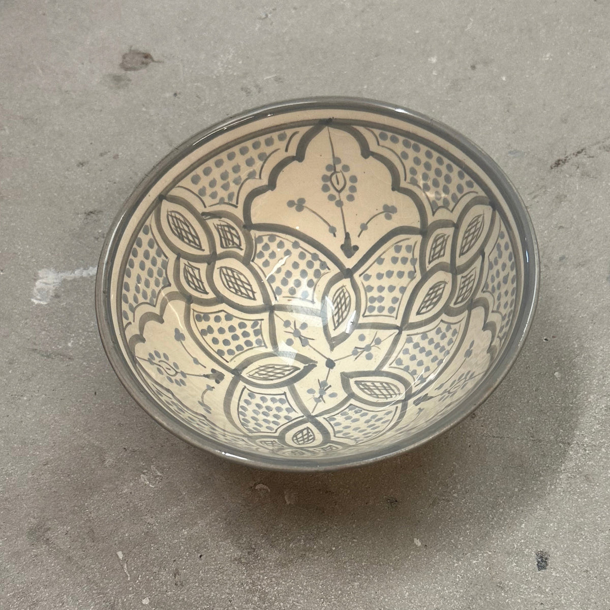 Safi skål - grå - 17 cm. D/ 9 cm. H.