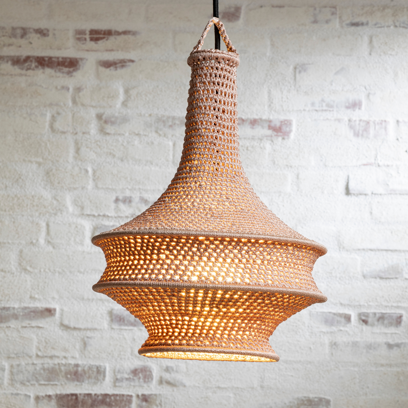 Lampeskærm - hæklet (dæmpet lilla - 30 cm.)