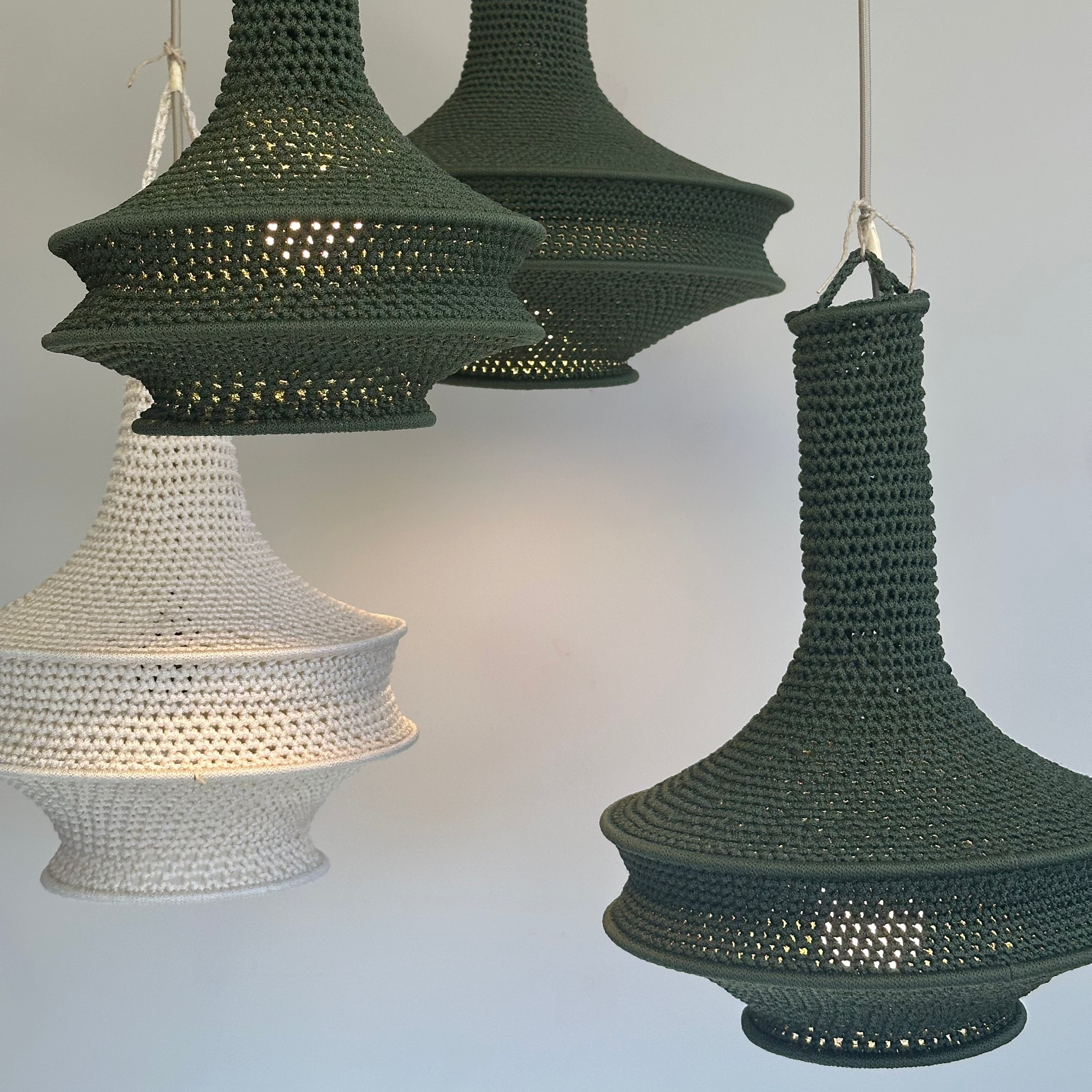 Lampeskærm - hæklet (grøn - 40 cm.)