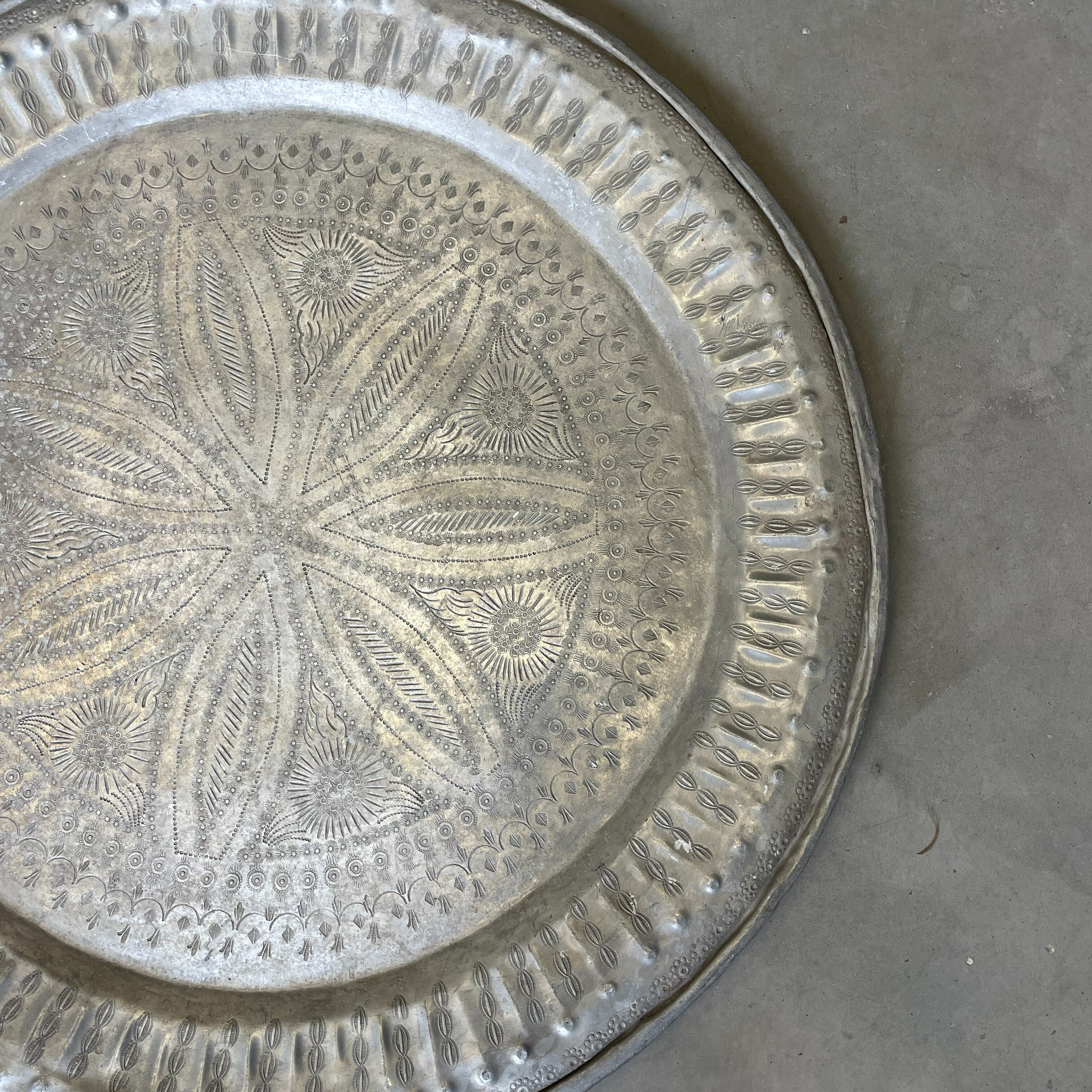 Moroccan tray - 60 cm.