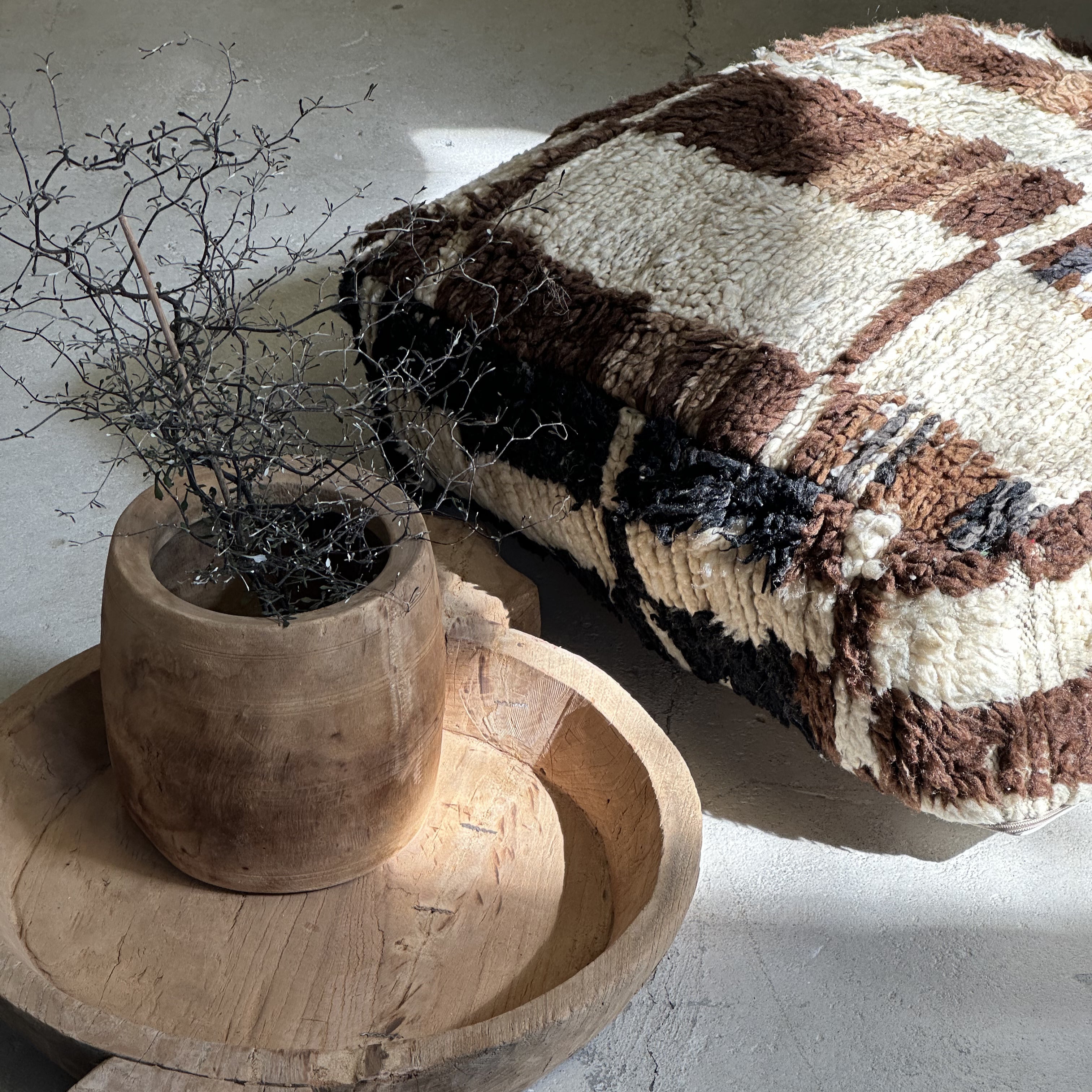 Vintage puff - størrelse 60x60x20 cm.