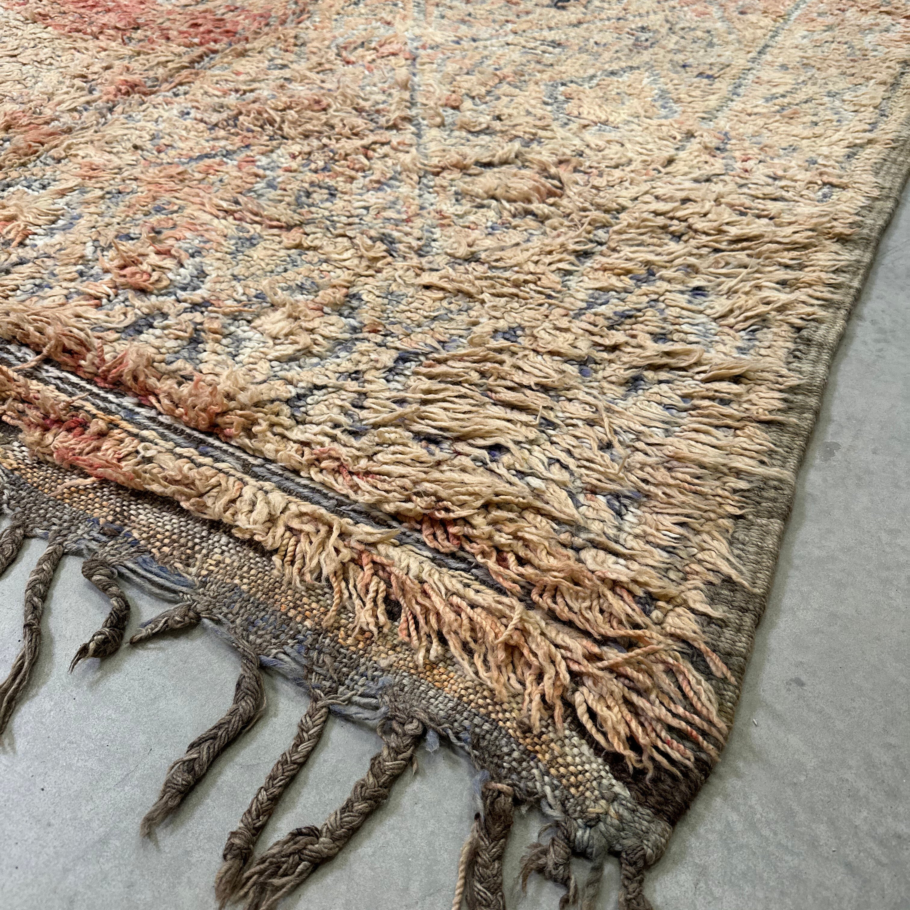 Vintage Beni McGuild rug - size 155 x 201 cm