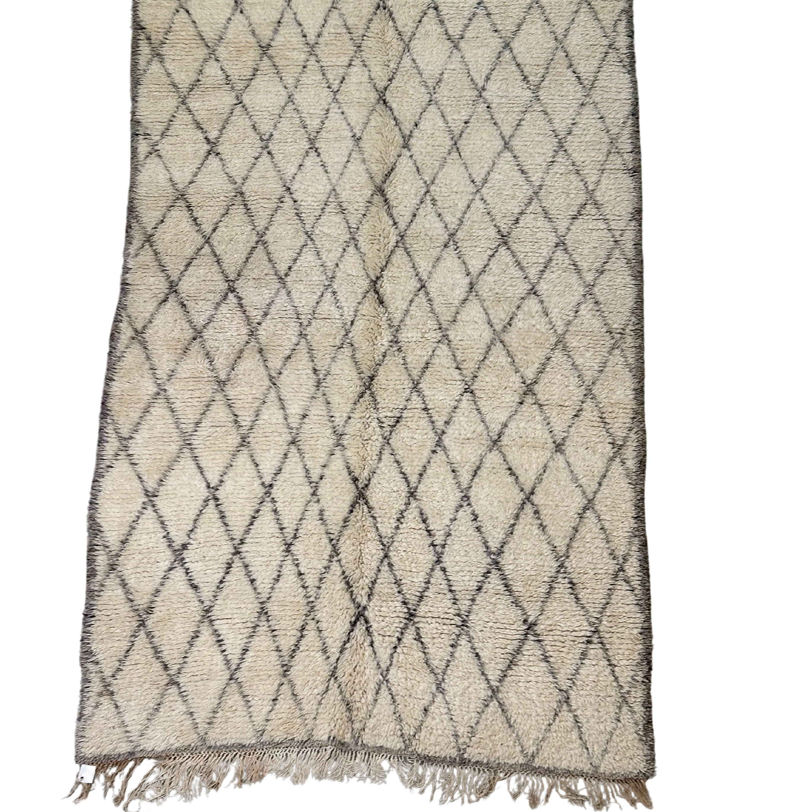 Vintage Mamousha Beni Ourain rug - size 163 x 262 cm.