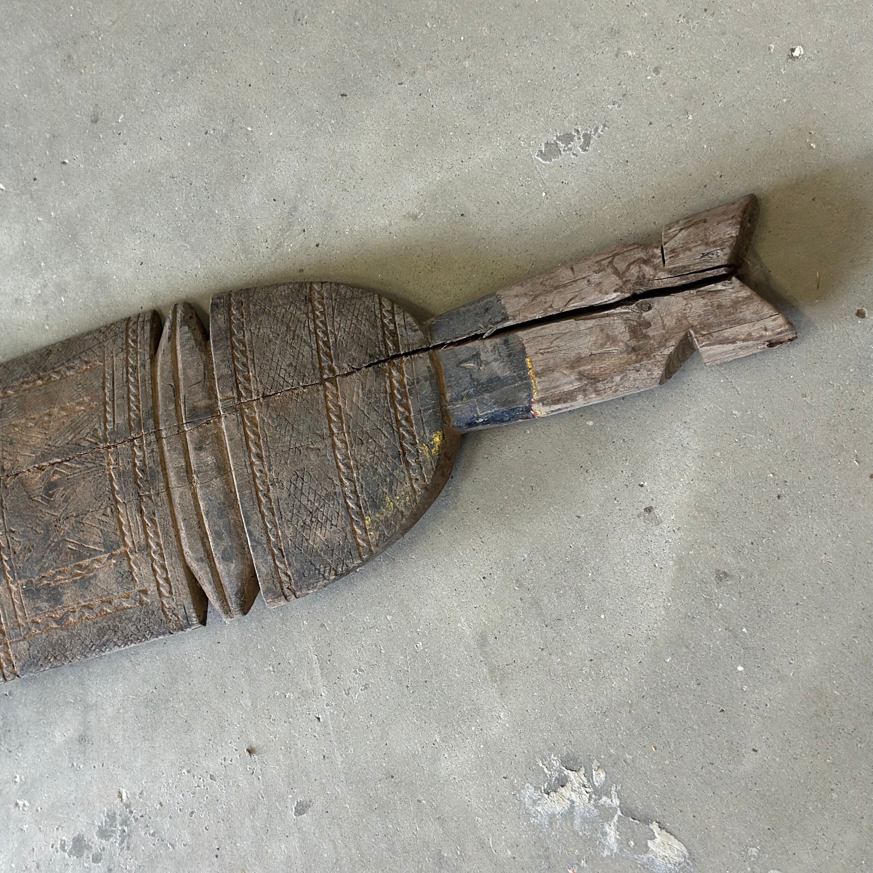 Vintage berber teltpinne - 15x90 cm.