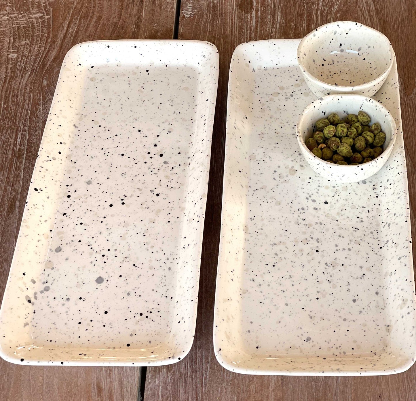 DOT dish in ceramic - large