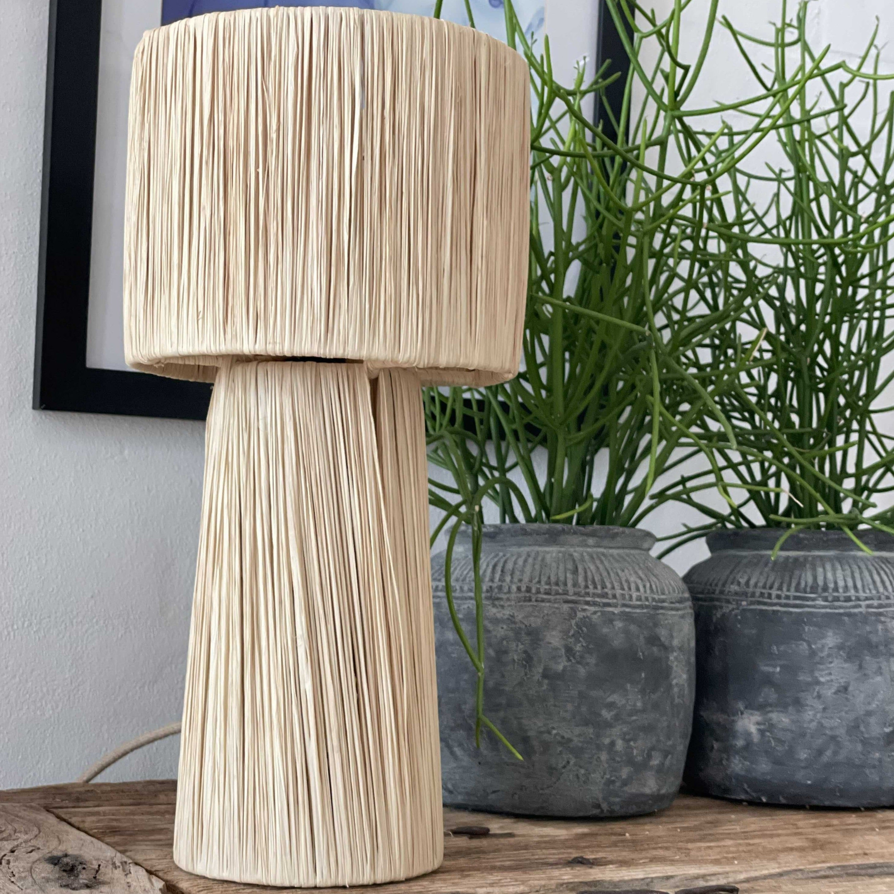 Table lamp in raffia